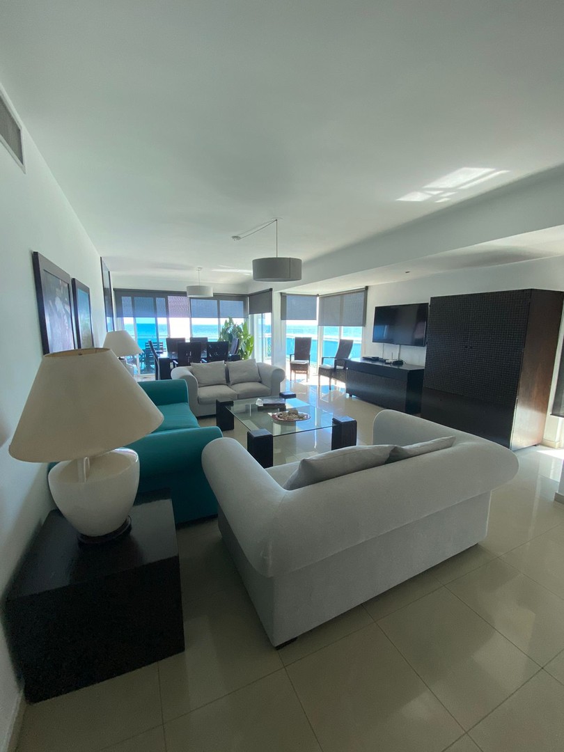 apartamentos - Se vende apartamento en Gazcue 3