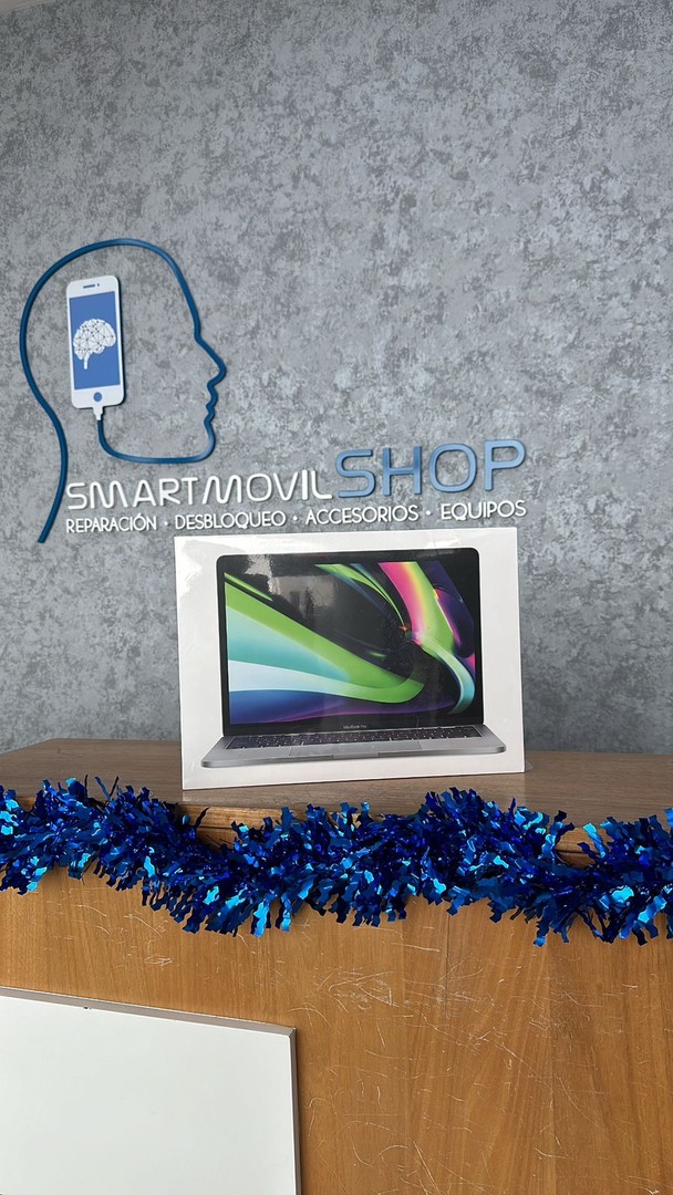 computadoras y laptops - MACBOOK PRO M2 13-INCH 256GB 8GB RAM NUEVA SELLADA (SOMOS TIENDA ) 0