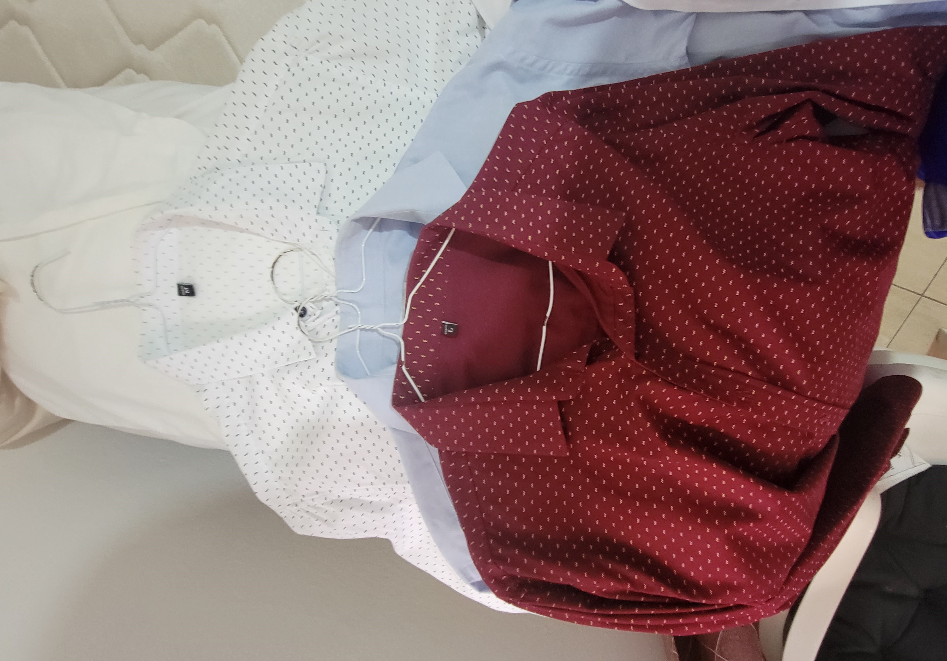 zapatos para hombre - **Vendo camisas prácticamente nuevas, size M, L 4