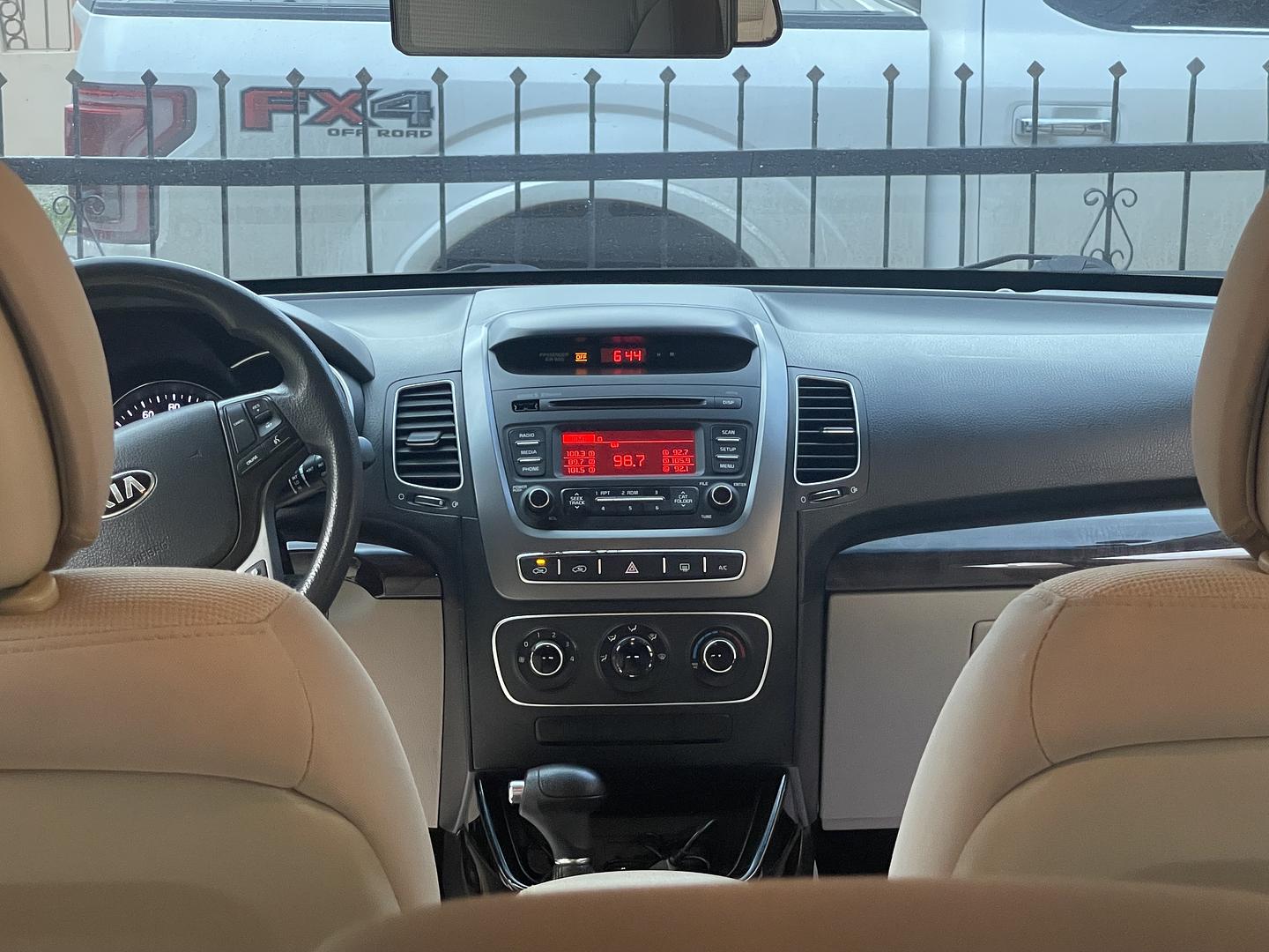 jeepetas y camionetas - Kia Sorento  6