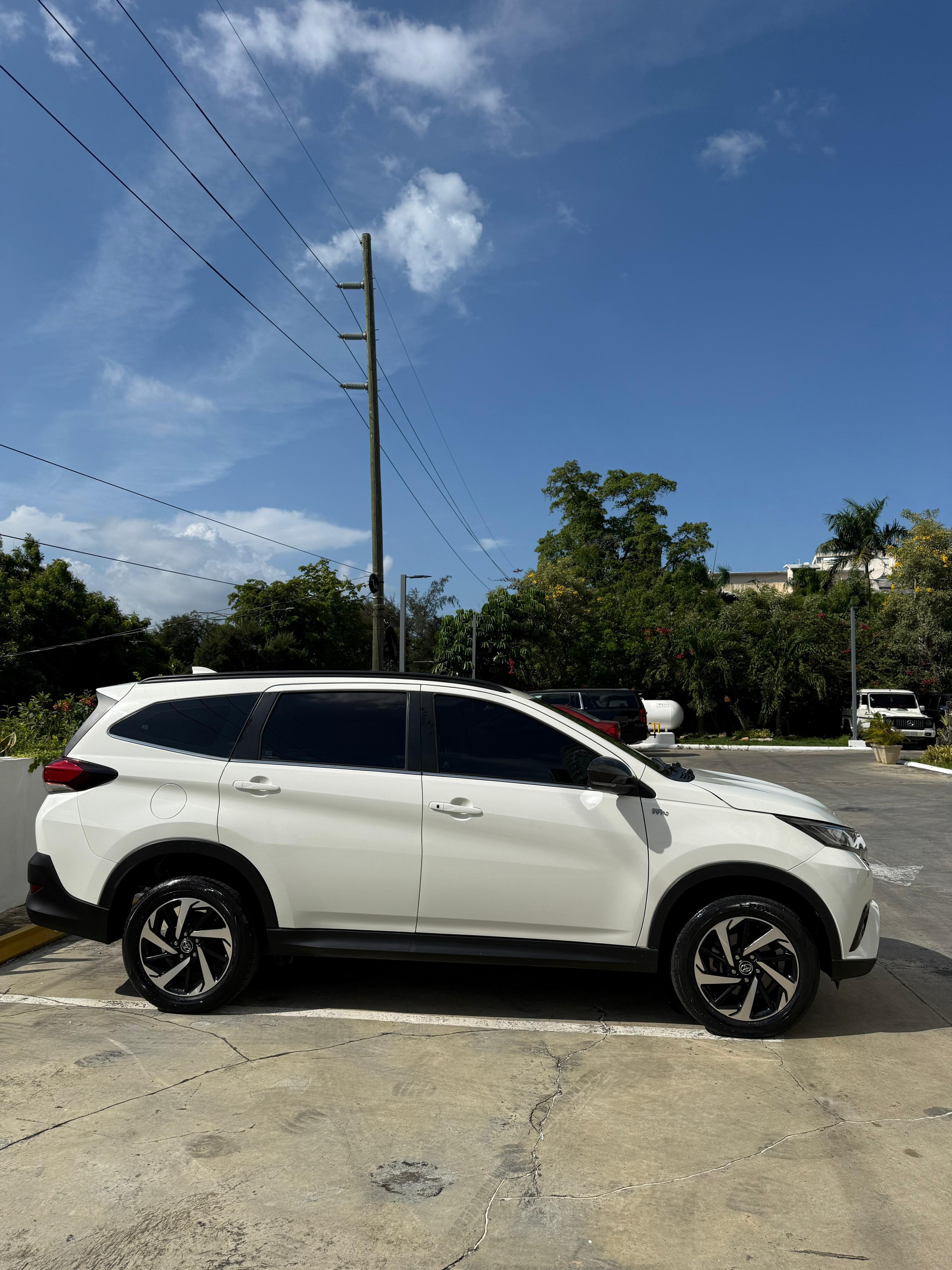 jeepetas y camionetas - Toyota Rush 2019, sin accidentes. comprada y mantenimiento en la casa 1