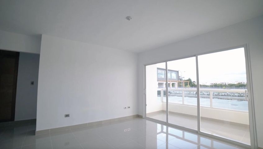 apartamentos - Proyecto en venta Santo Domingo #24-793 tres dormitorios, balcón, gimnasio.
 0