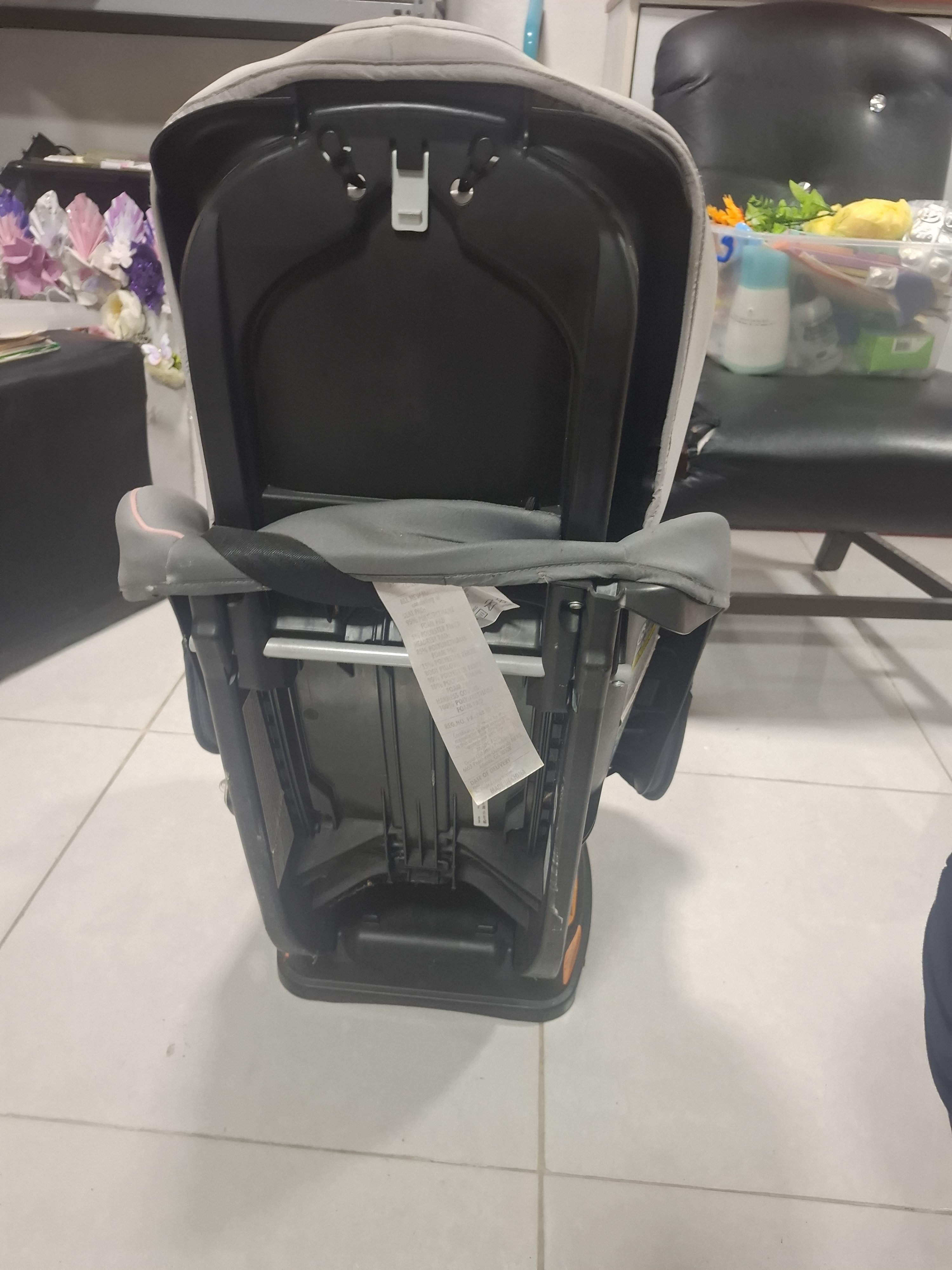 coches y sillas - Car Seat de peso maximo 66 libras de los grandes, negociable 2