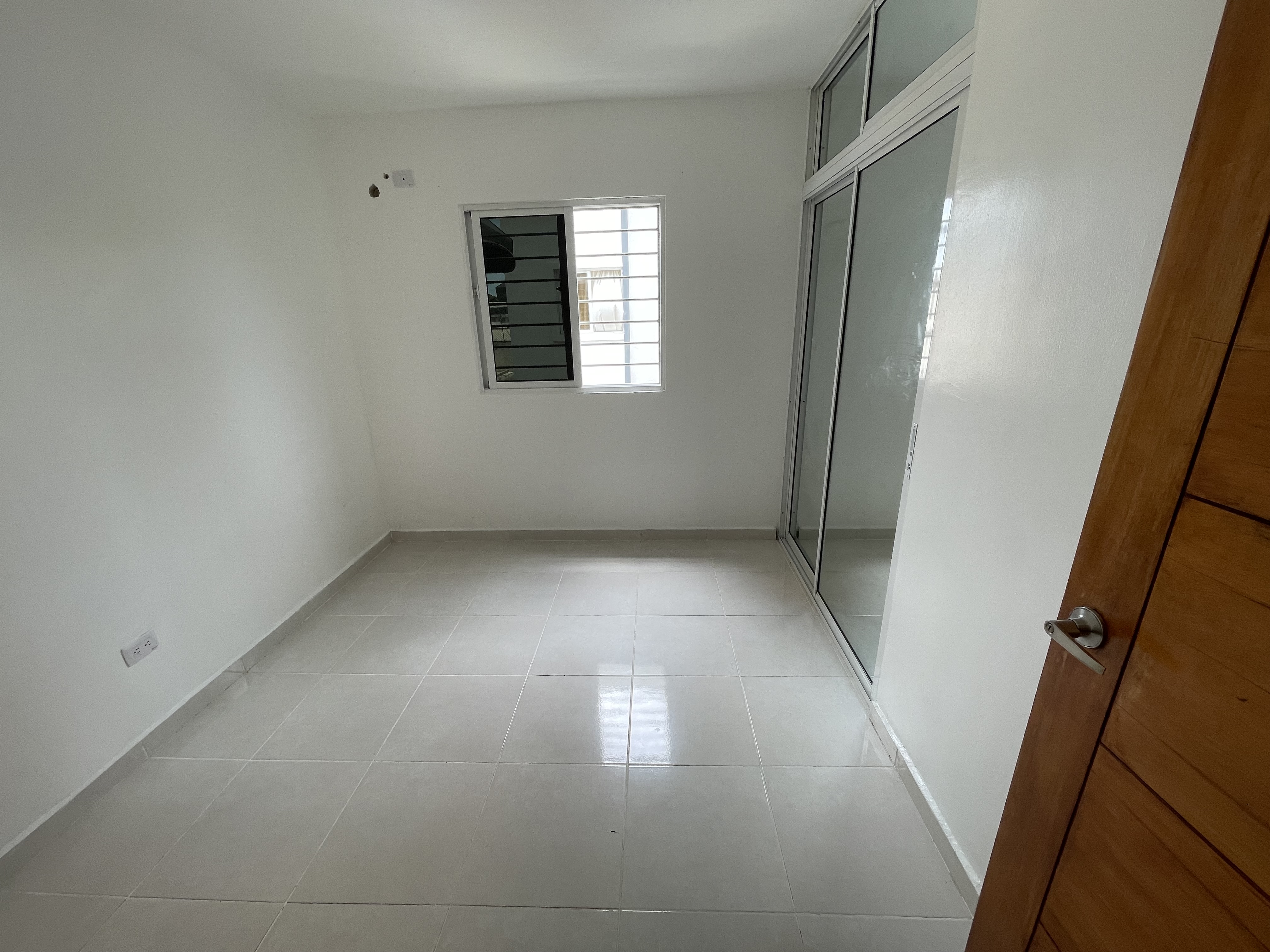 apartamentos - Apartamento en alquiler 25,000 7