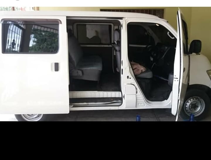 jeepetas y camionetas - Toyota townace 2014 5