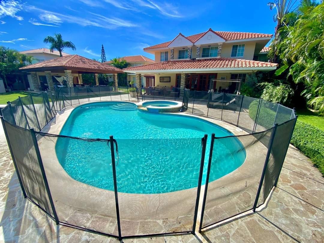 casas vacacionales y villas - SE VENDE  Lujosa Villa Familiar con una Villa de Huésped 6