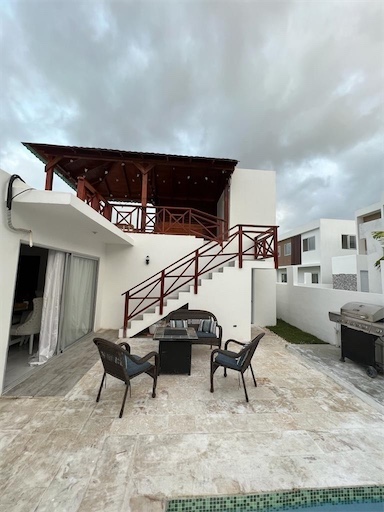 casas vacacionales y villas -  Villa en punta cana con piscina a 2 minutos del downtown zona turística 2