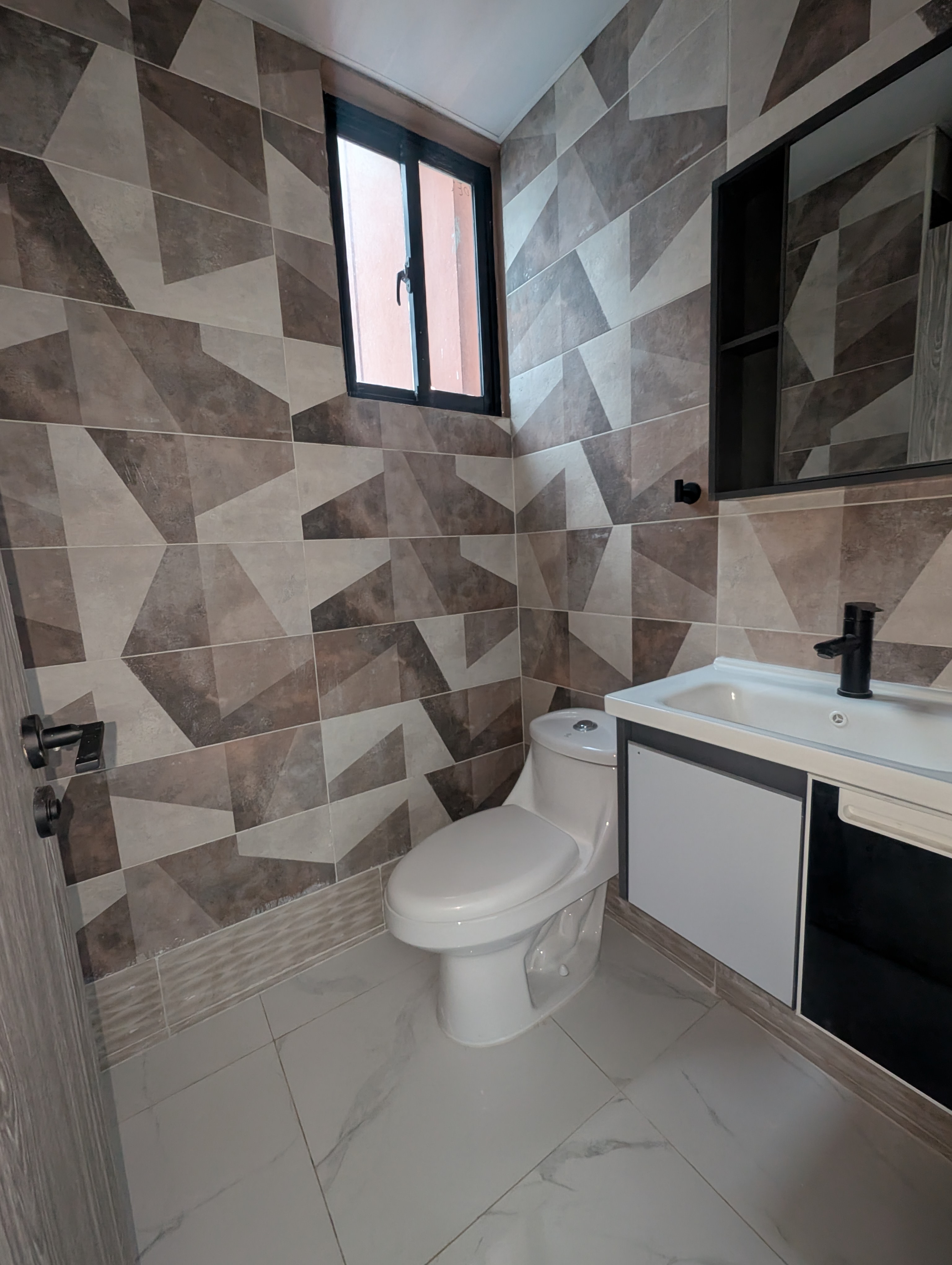 apartamentos - Se vende apartamento de 1 habitación en el Ens. Naco  8