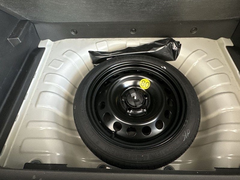 jeepetas y camionetas - CHEVROLET TRACKER LT 2023 con 6500 Kilómetros  8