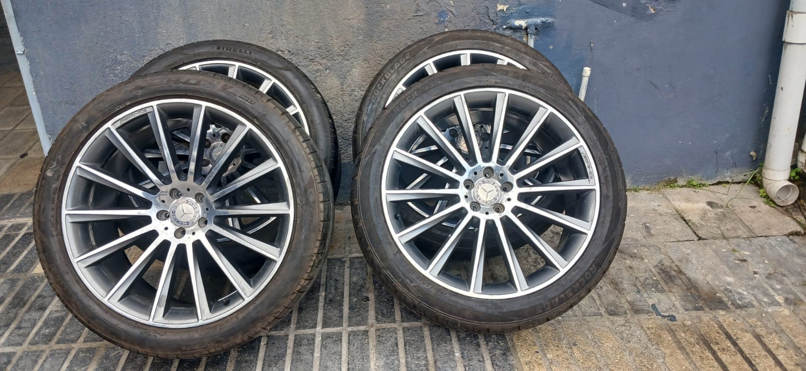 accesorios para vehiculos - 4 Aros mercedes benz original AMG #22 con gomas 0
