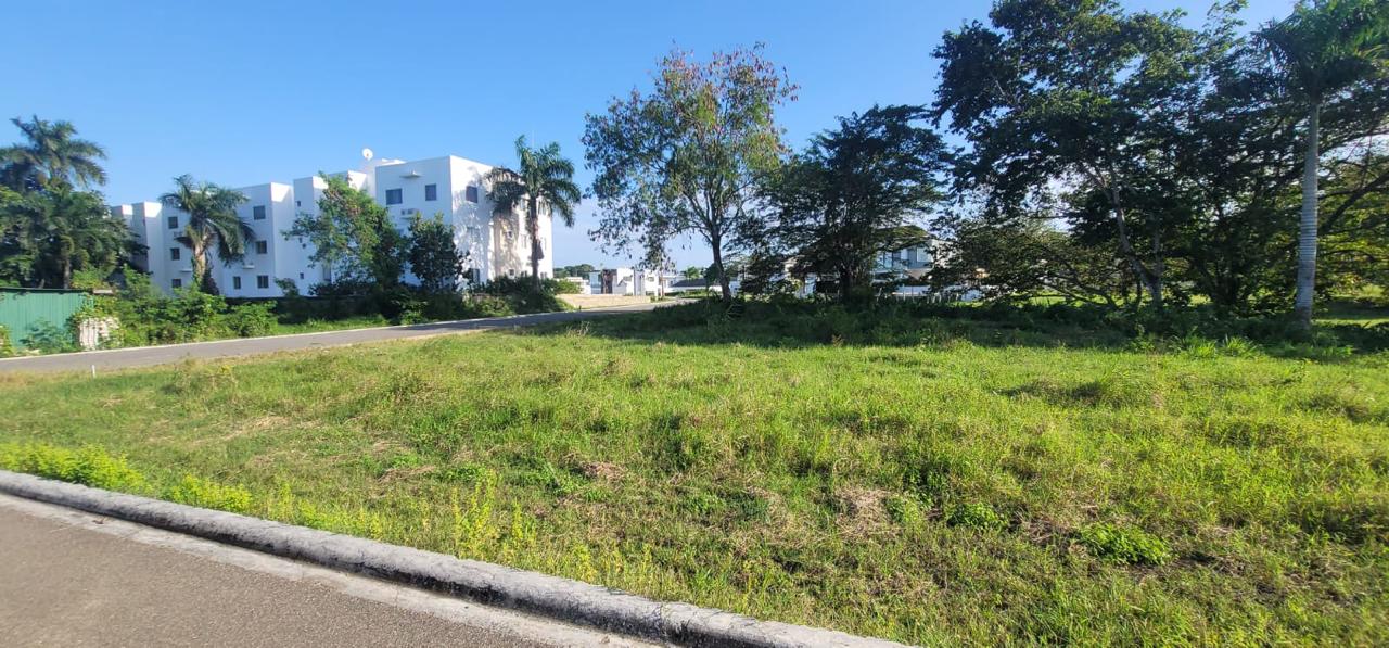 solares y terrenos - Terrenos en Venta,Proyecto Cerrado Puerto Plata  0
