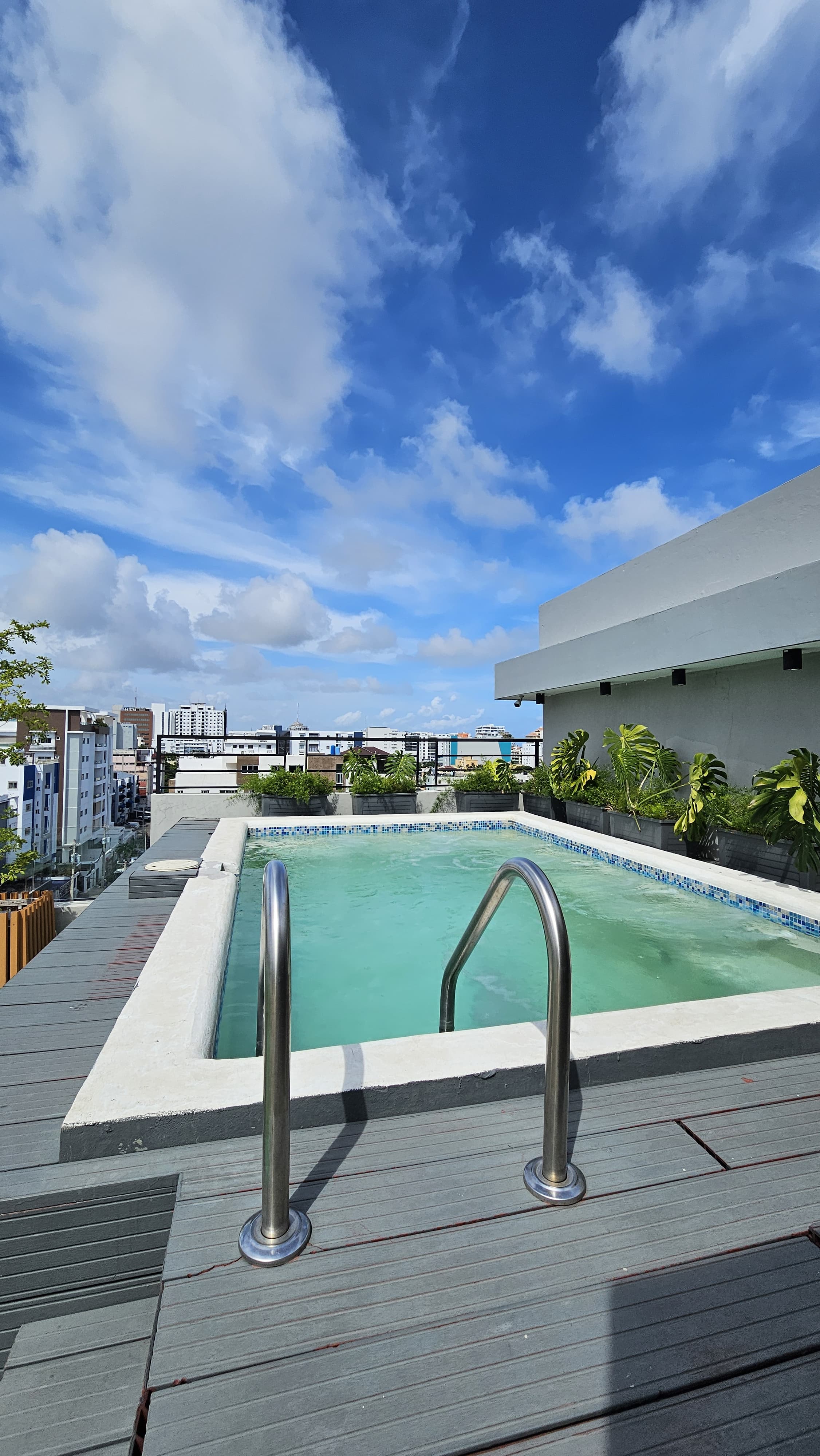 apartamentos - APARTAMENTO SEMI AMUEBLADO BELLA VISTA 0