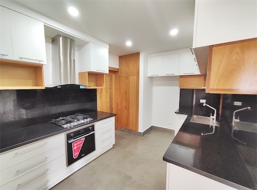 apartamentos - 3er nivel de venta en La Esmeralda 0