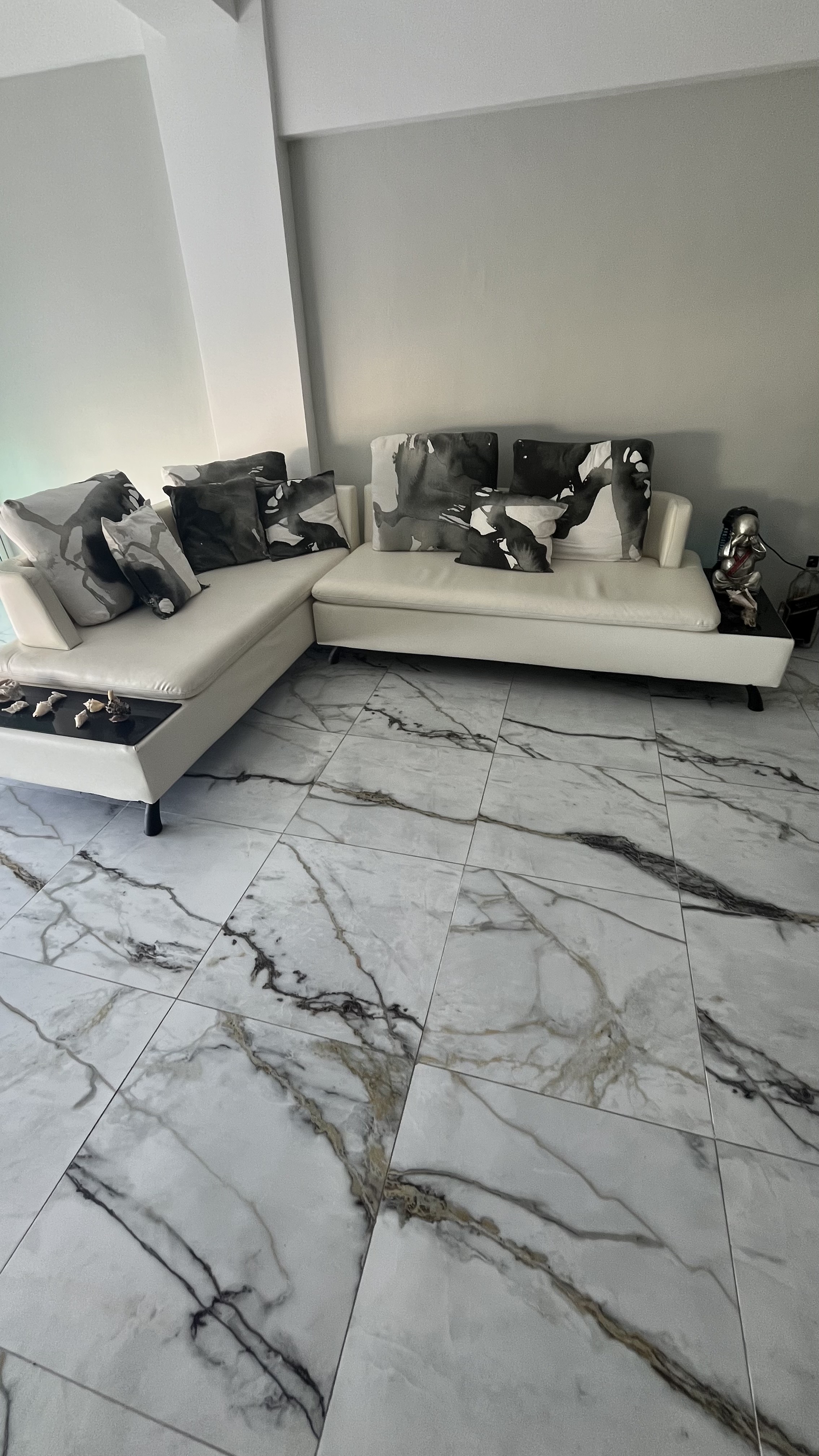 muebles y colchones - Mueble Seccional de oportunidad por motivo de viaje RD$55,000 5