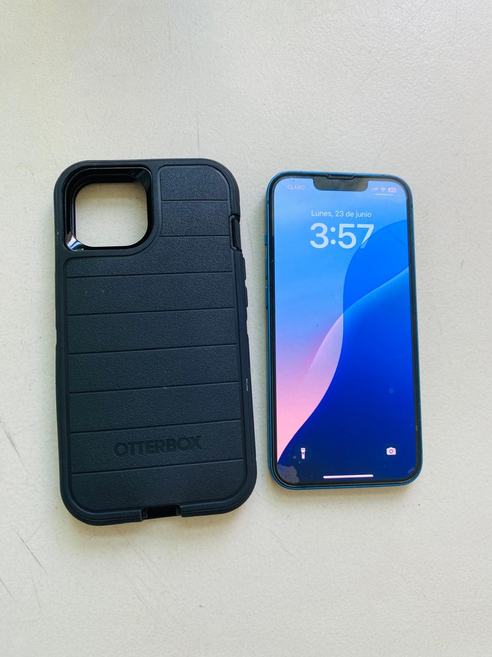 celulares y tabletas - iPhone 13 normal 128GB desbloqueado turbo + Esim c 1