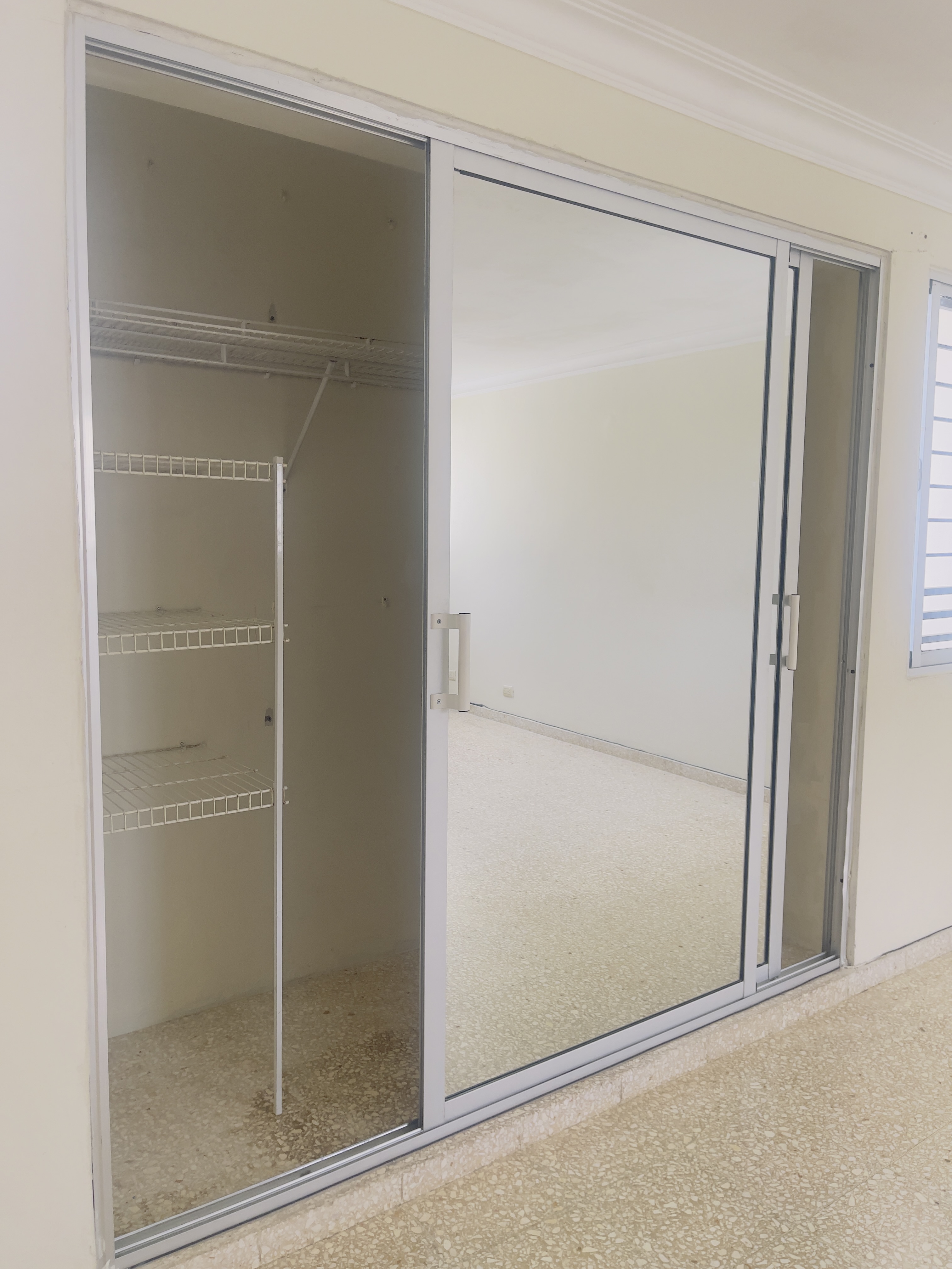 apartamentos - Se alquila  6