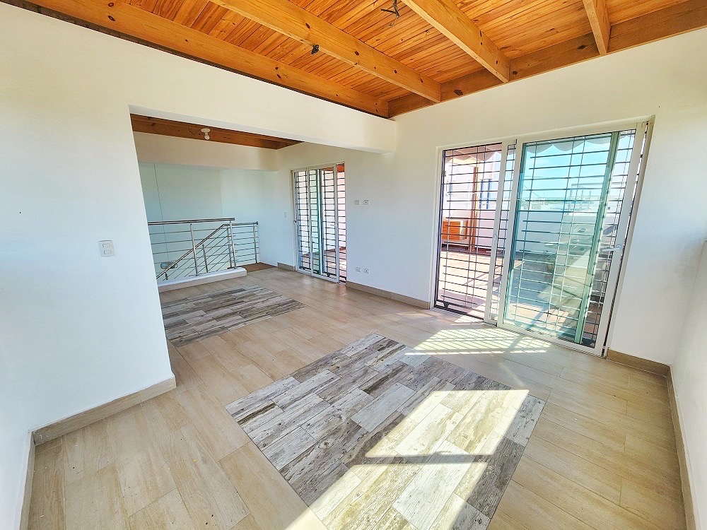 apartamentos - Apartamneto de renta tipo penthouses próximo al homs, Santiago  2