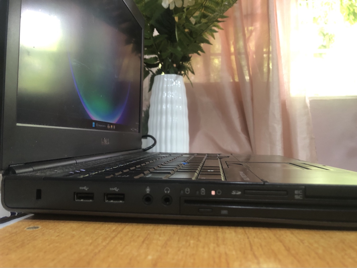 computadoras y laptops - Laptop Dell Precision M4800 NVIDIA Quadro K2100M 3