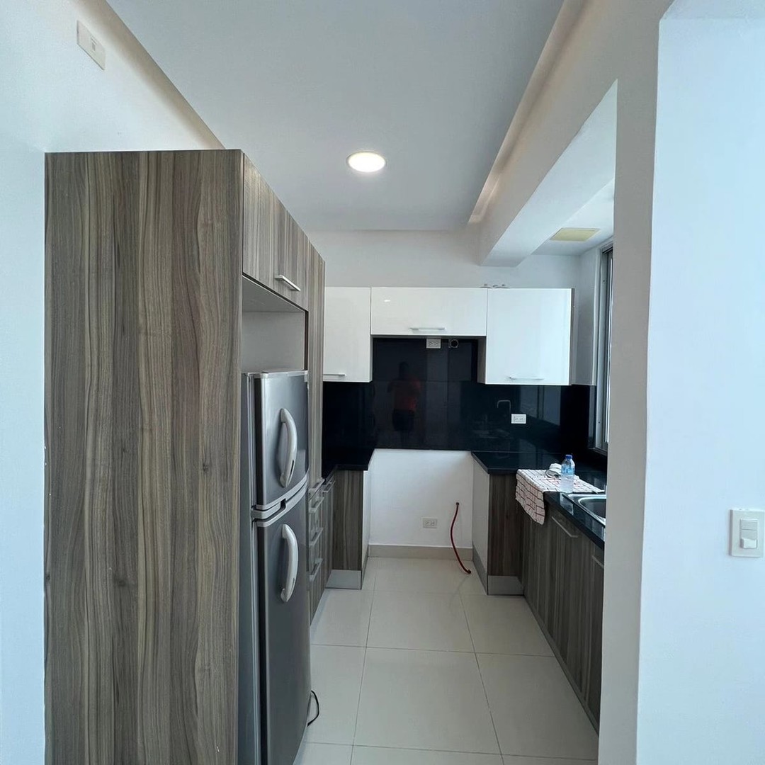 apartamentos - Vendo apartamento Renacimiento
3er ps 
2 hab
SD $165,000 6