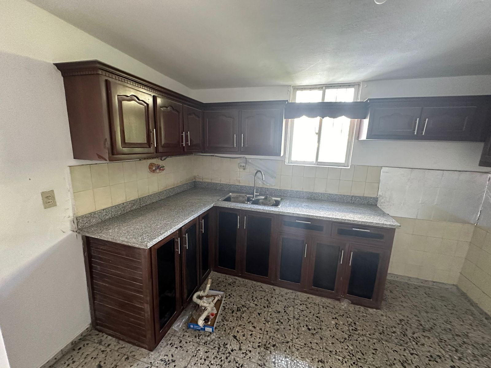 casas - CASA EN VENTA EN TIERRA ALTA, SANTIAGO. 3