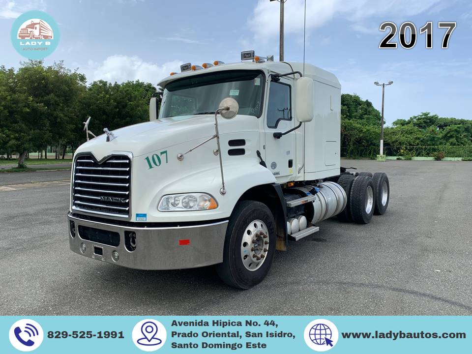 camiones y vehiculos pesados - Mack Pinnacle 2017 1