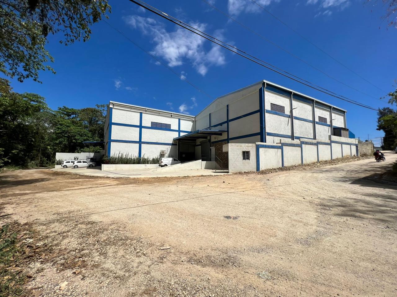 otros inmuebles - Nave Industrial en alquiler Km 16 de la Autopista  0