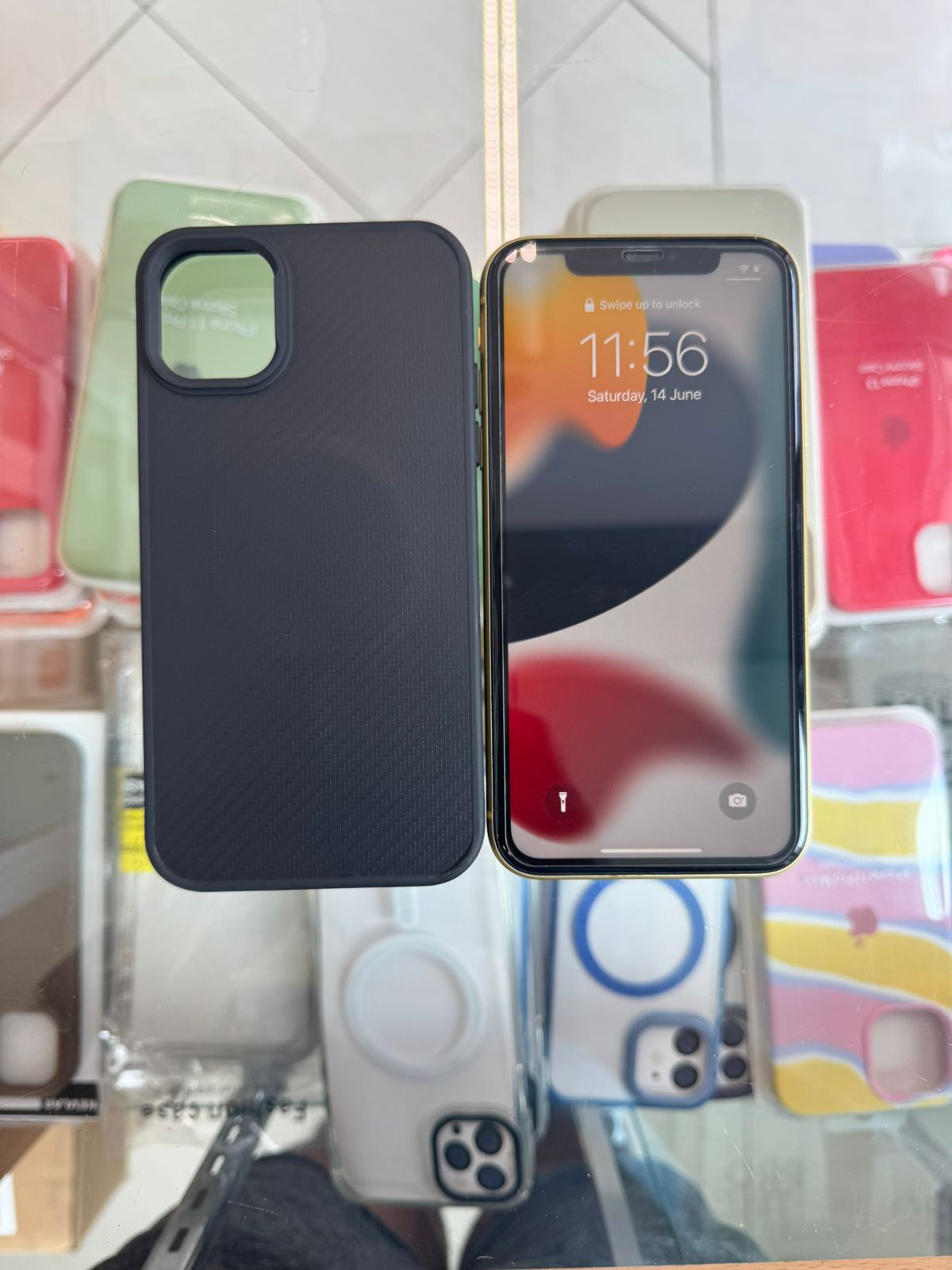 celulares y tabletas - iphone 11 amarillo 256 GB Desbloqueado. 1