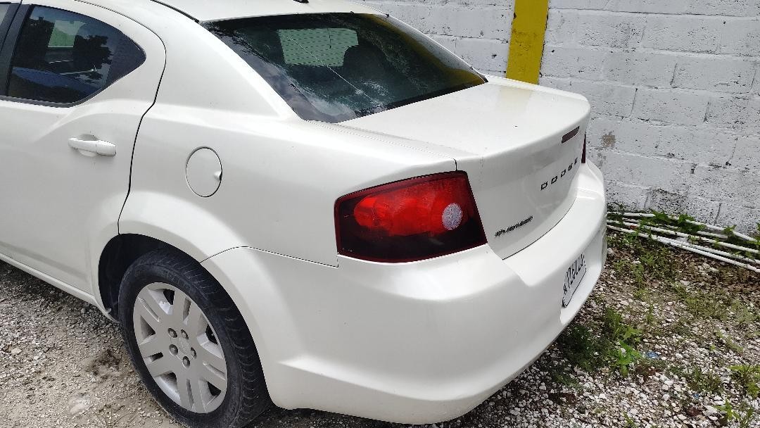 carros - Dodge Avenger 2011 proveniente de flota. Precio super especial 0