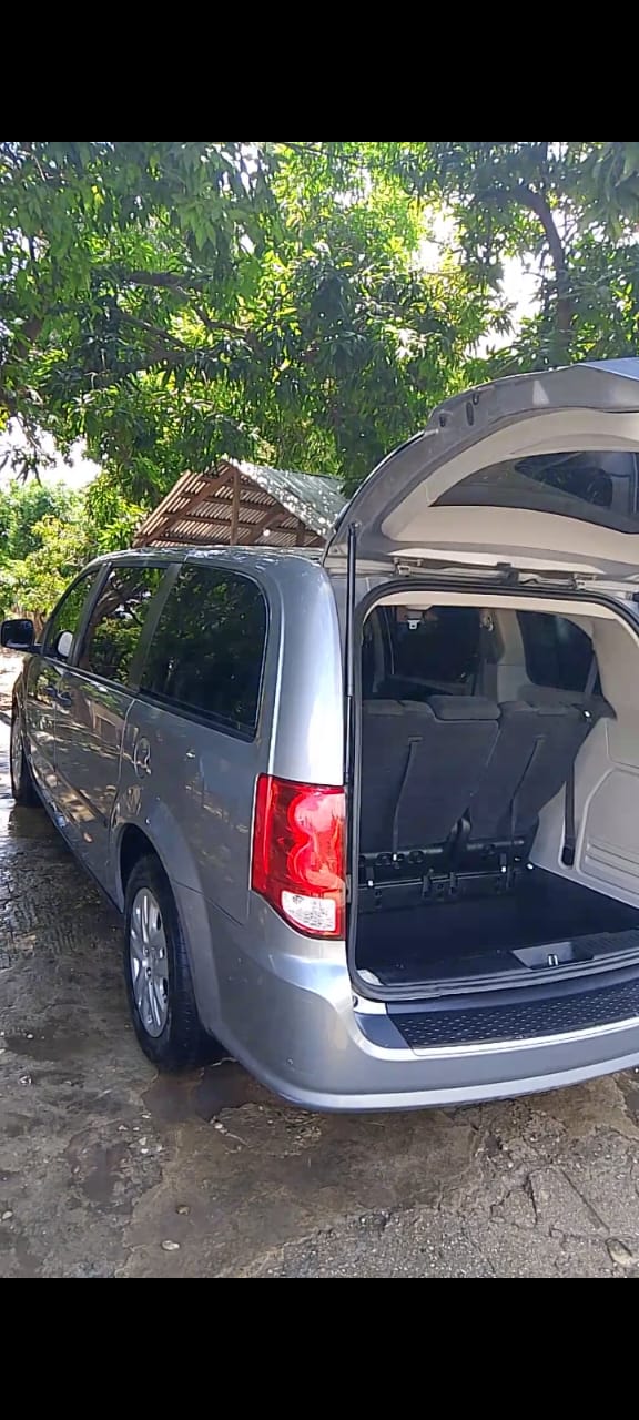 jeepetas y camionetas - dodge caravan 2016  1