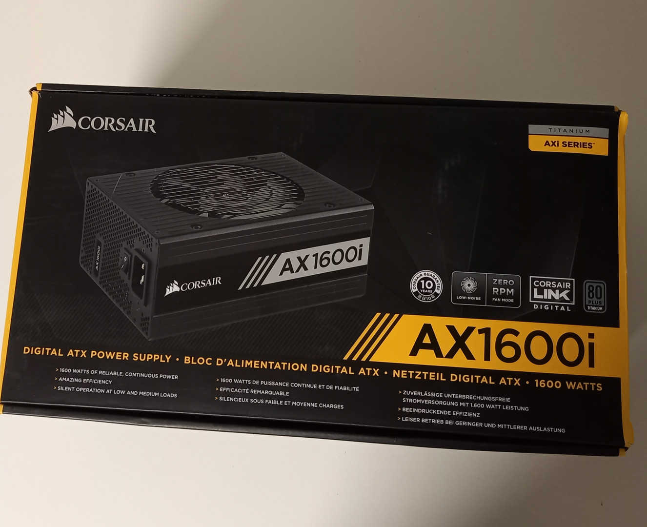 computadoras y laptops - Power supply Corsair AX 1600i 
Power supply Supernova EVGA 1600 P2