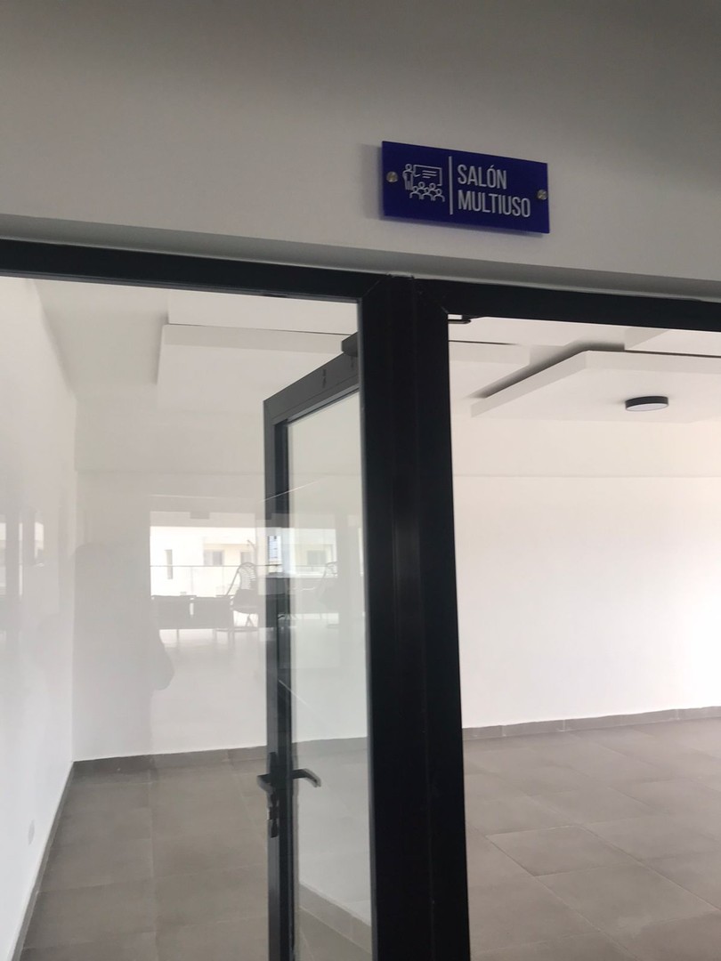 apartamentos - Se vende apartamento en Naco 8