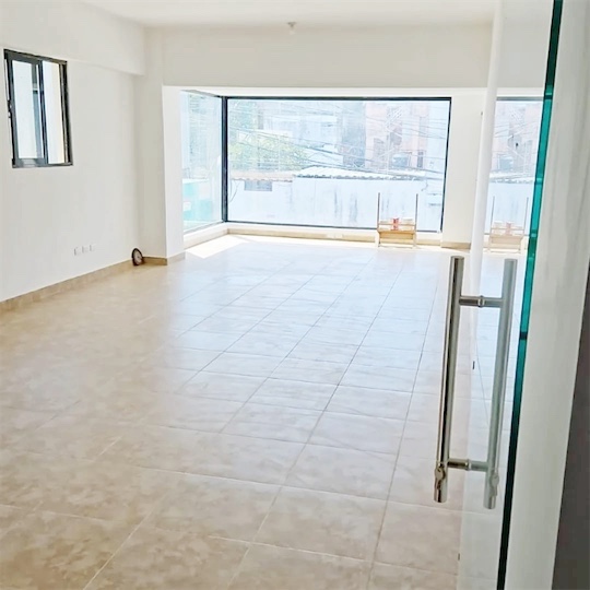 oficinas y locales comerciales - Local en venta en Ens la Fe  3