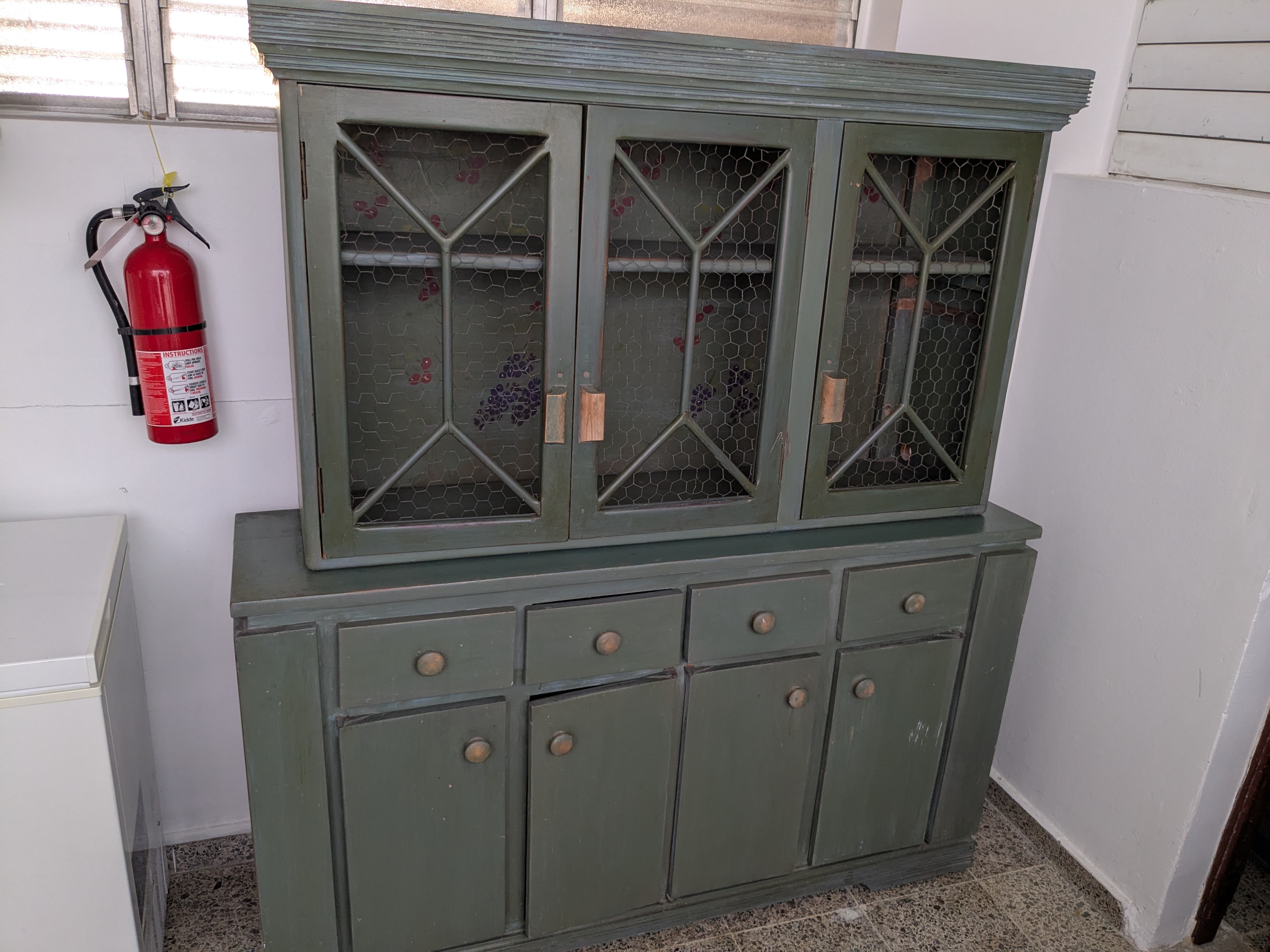 muebles y colchones - Vitrina vintage 0