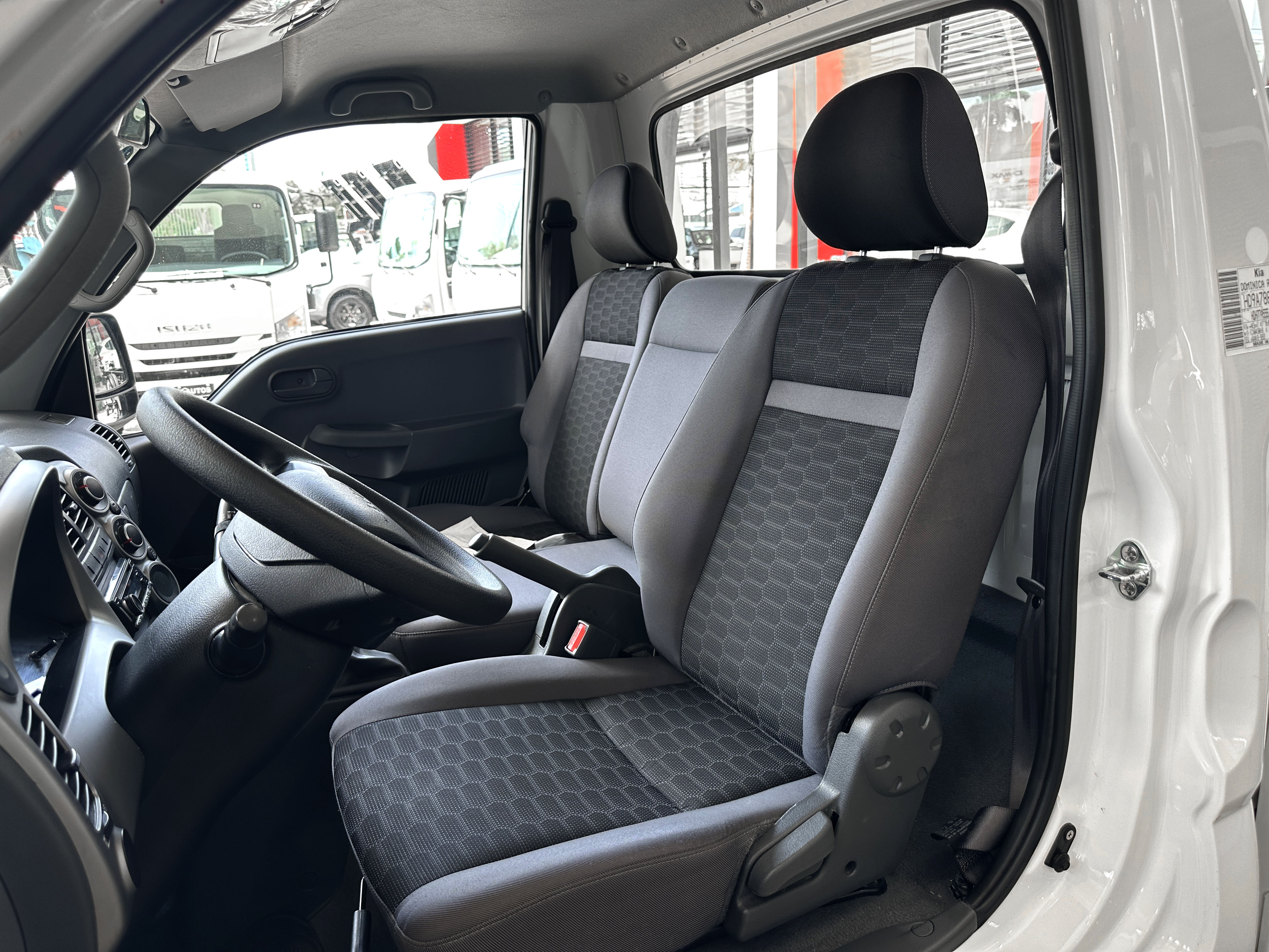 camiones y vehiculos pesados - Kia K-2700 2025 8