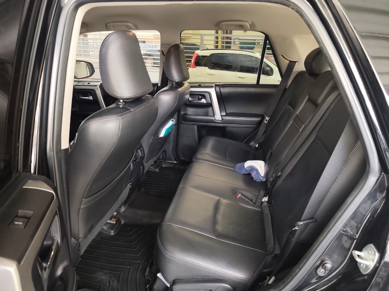 jeepetas y camionetas - Toyota runner sr5 2014 5