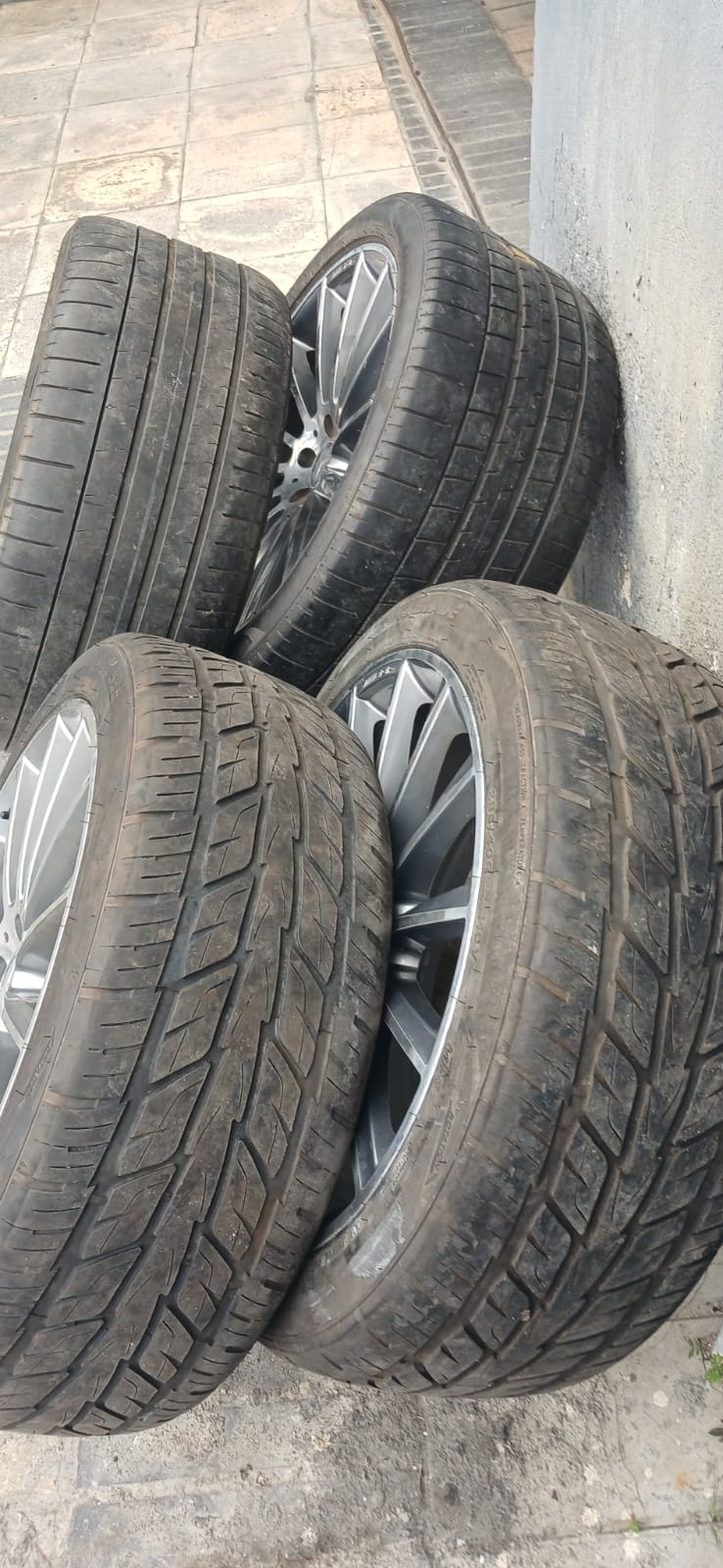accesorios para vehiculos - 4 Aros mercedes benz original AMG #22 con gomas 1