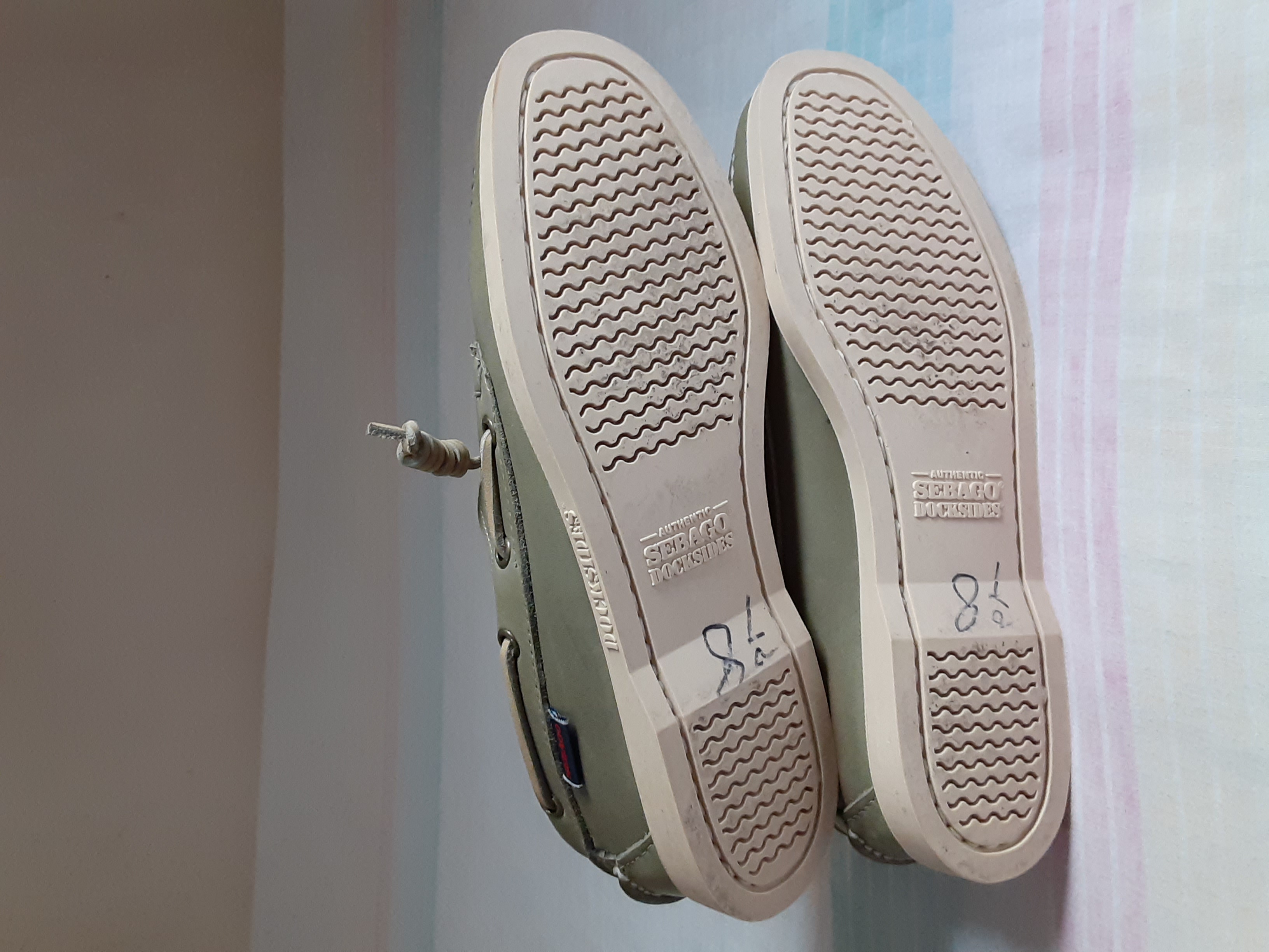 zapatos para mujer - Zapato informal de mujer.   Size: 8.5 M 1