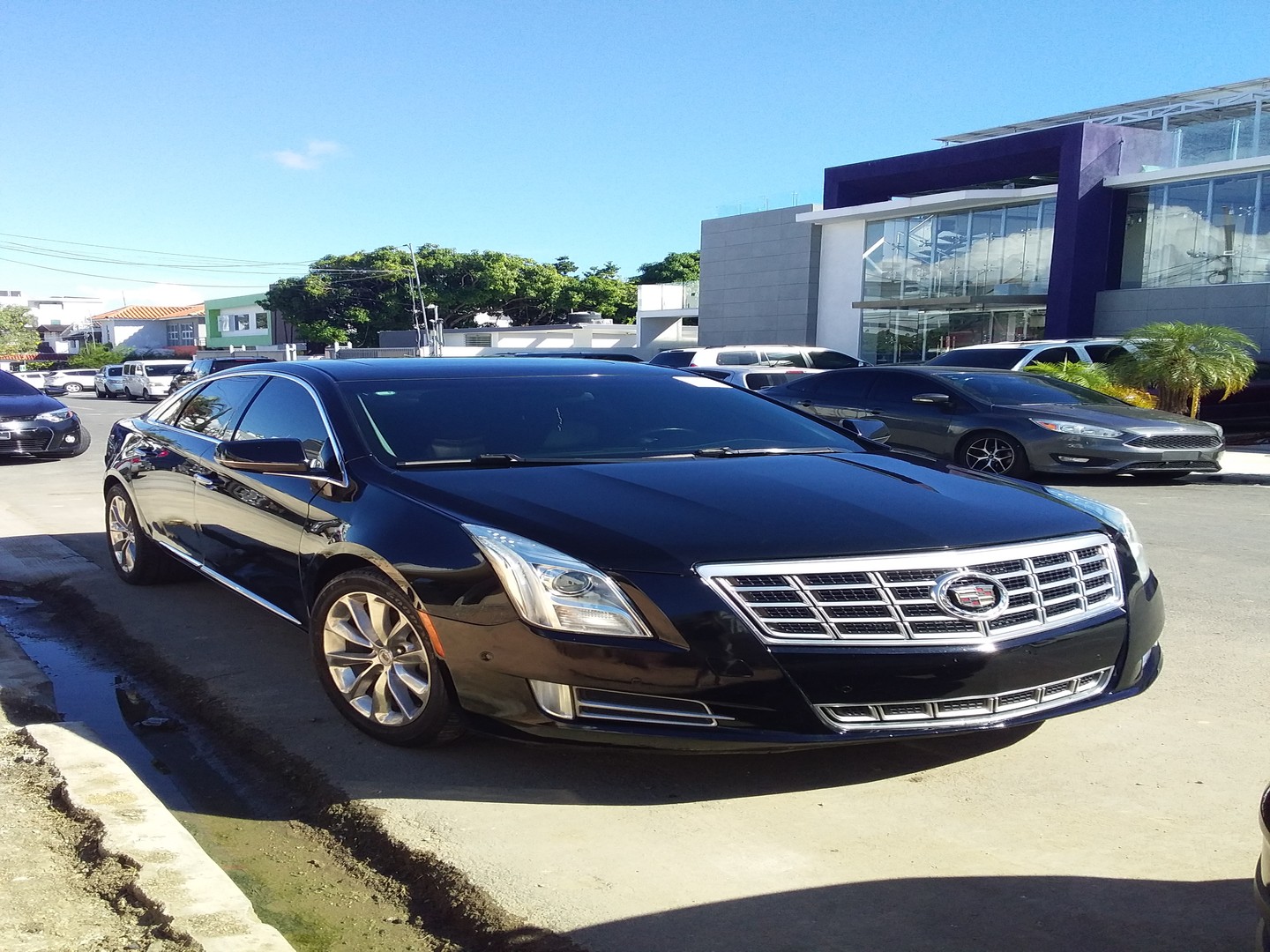 carros - Cadillac Luxury negro 2014 3