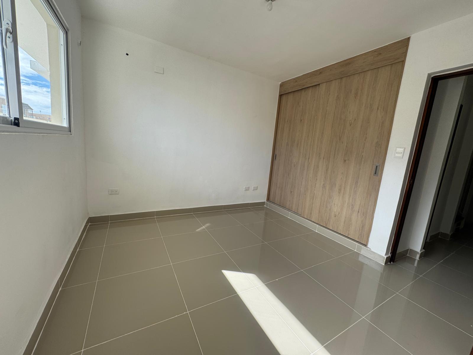 apartamentos - APARTAMENTO TIPO PENTHOUSE EN ALQUILER, LOS REYES. 6