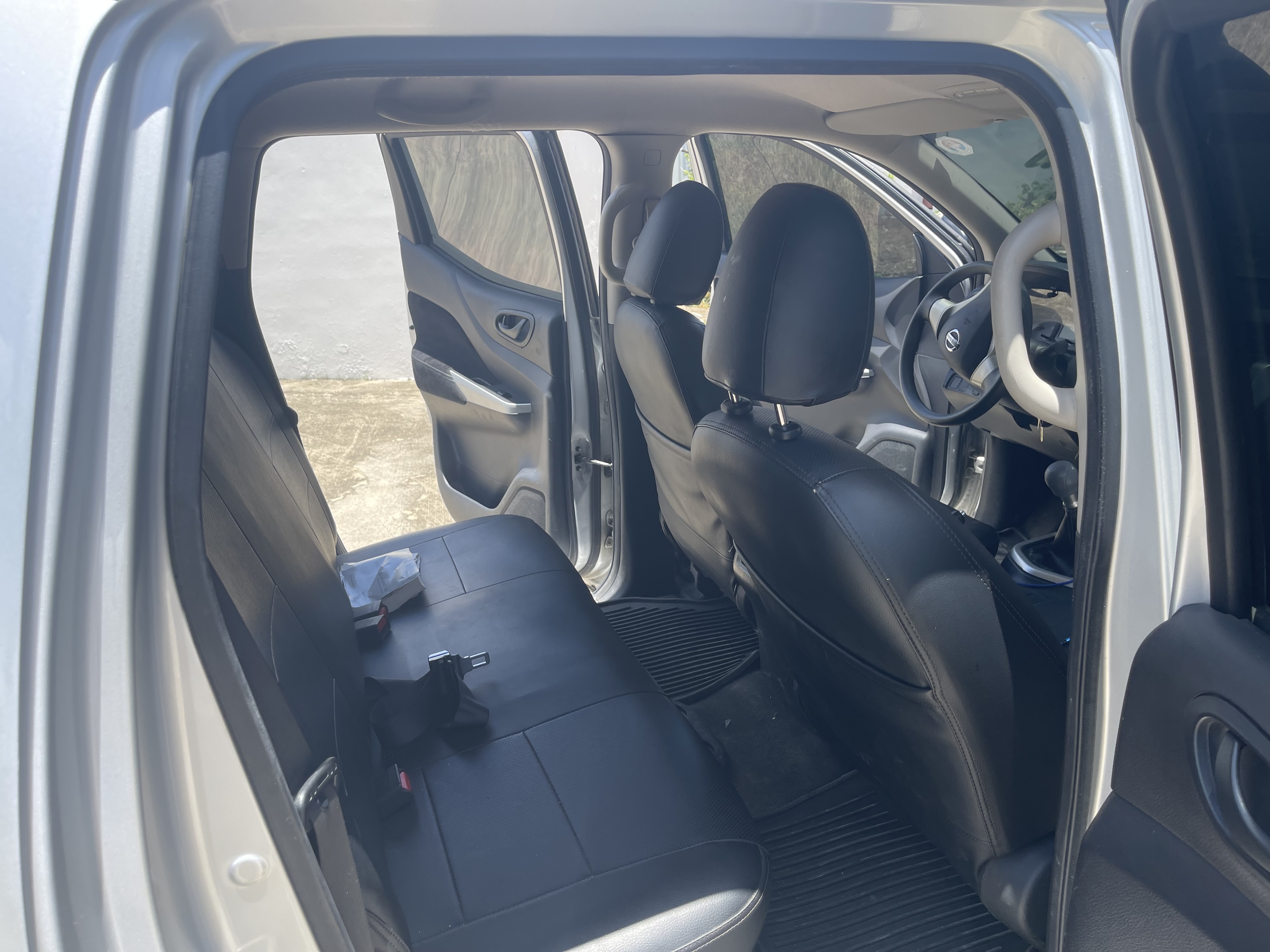 jeepetas y camionetas - Nissan Frontier 4WD, Diesel, único dueño, Alarma. 6