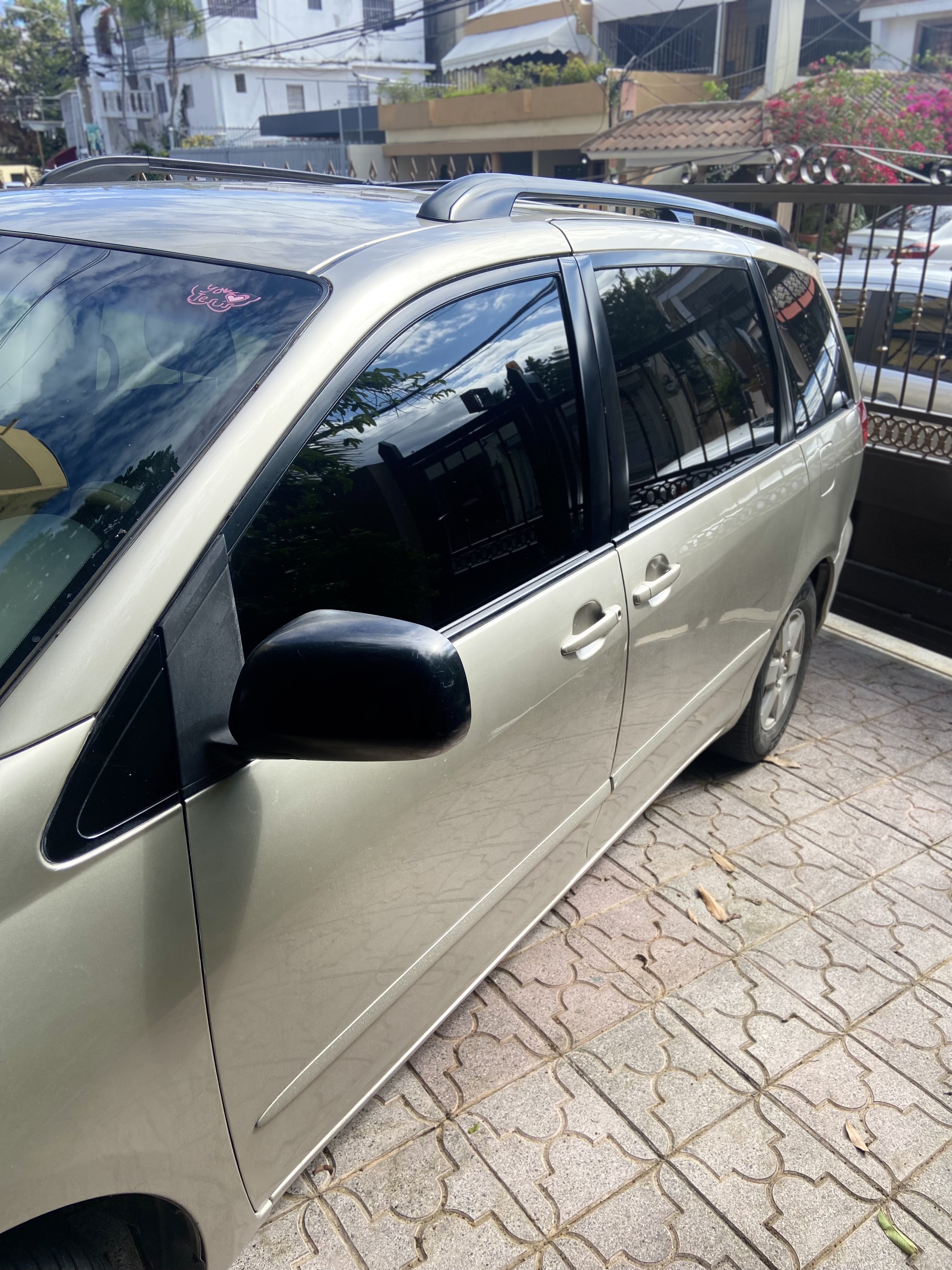 jeepetas y camionetas - toyota Sienna 06 1