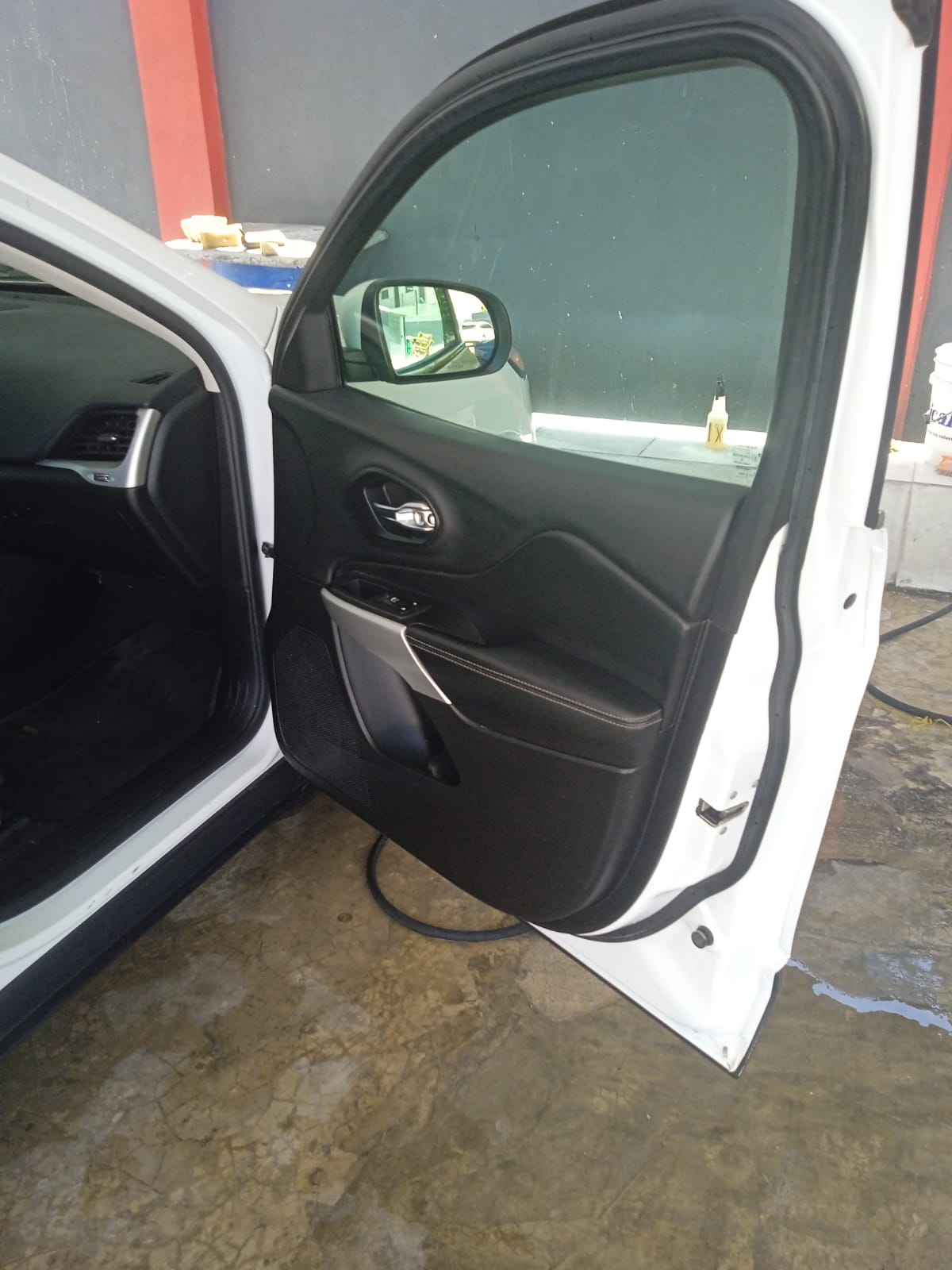 jeepetas y camionetas - Jeep cherokee latitudes plus 8
