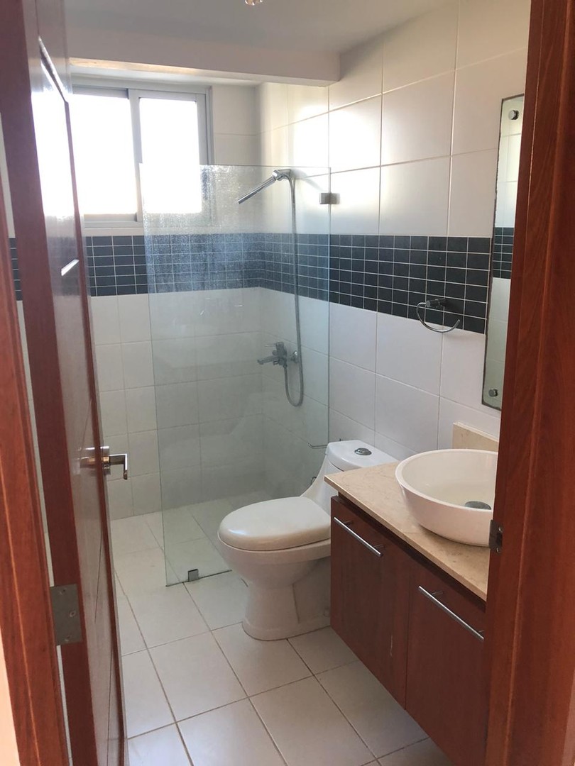 apartamentos - Se vende apartamento en Evaristo Morales 2
