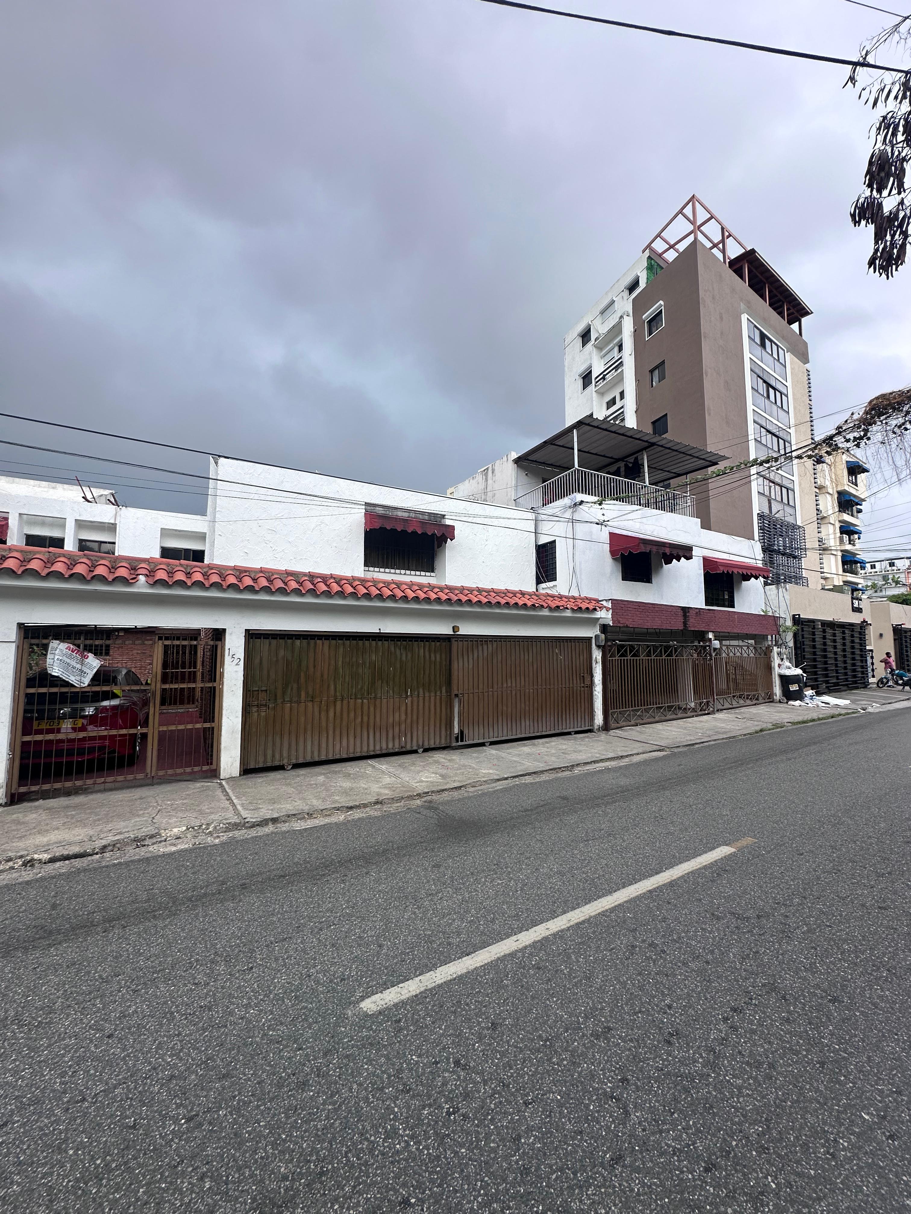 habitaciones y viviendas compartidas - Casa en venta para inversión en Bella vista  1