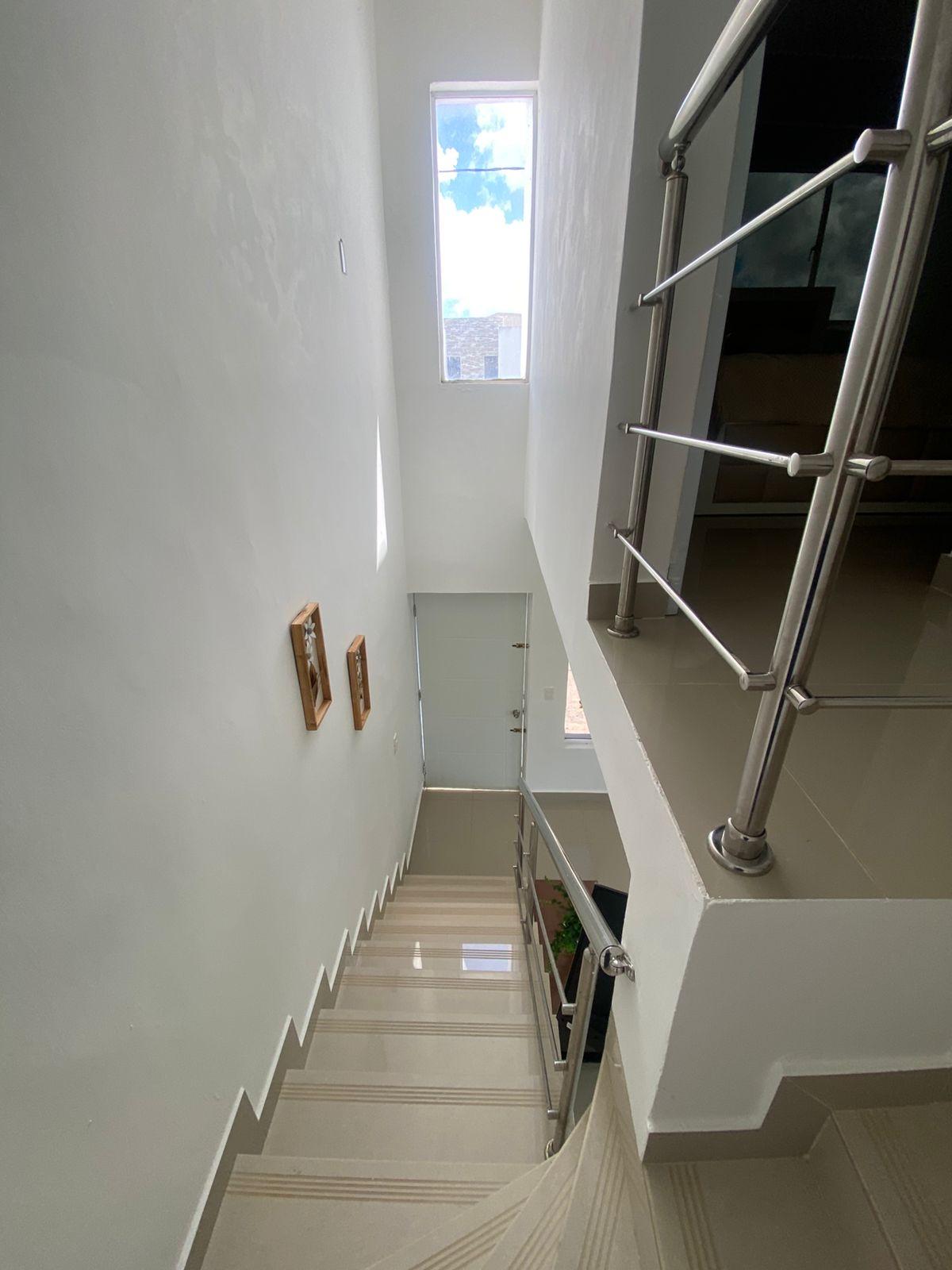 casas - Hermosa Town House en área Central (Ciudad Del Sol 4