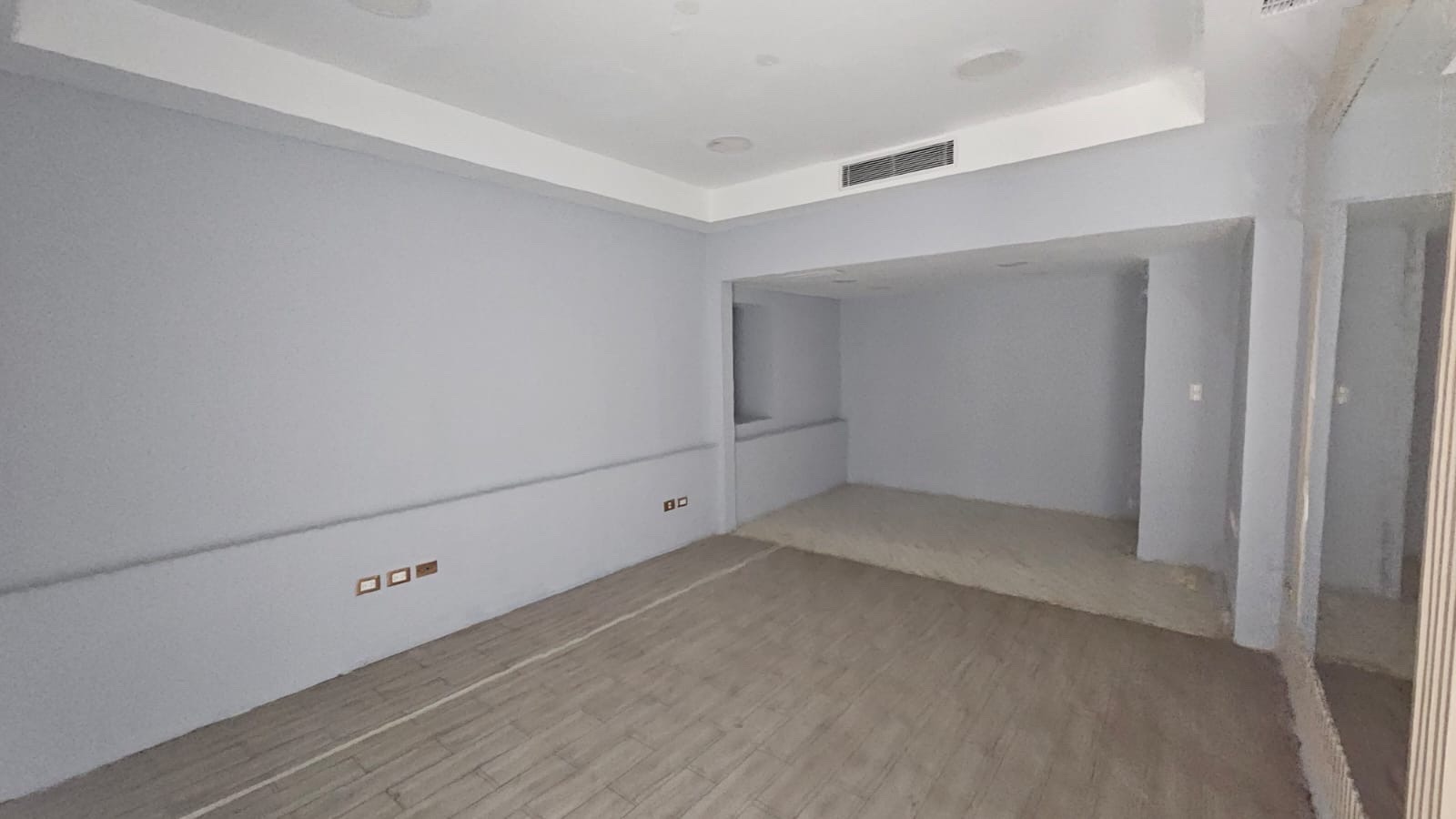 oficinas y locales comerciales - LOCAL COMERCIAL  4