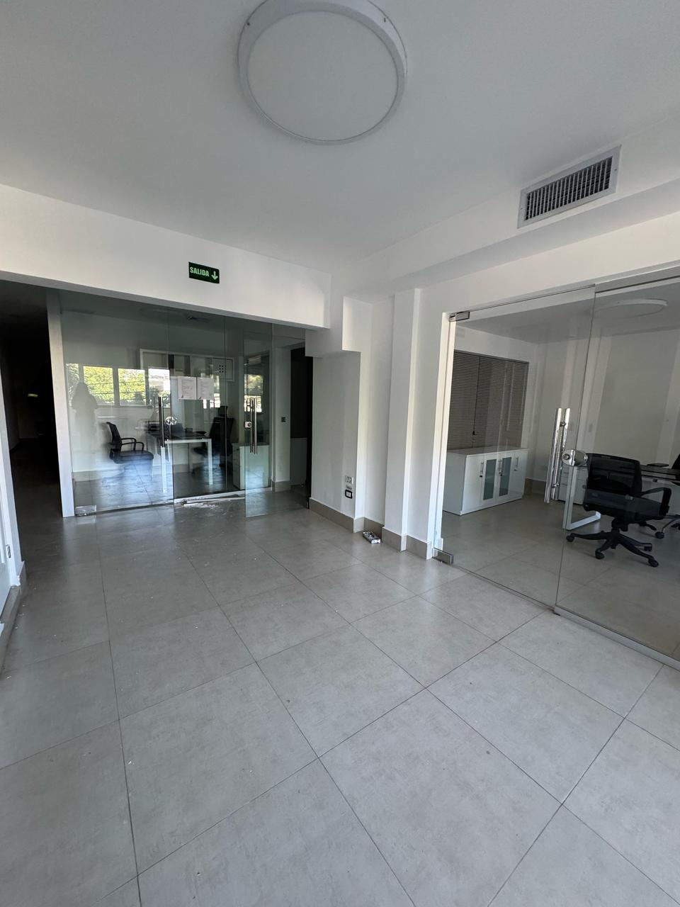 oficinas y locales comerciales - Piso 2 En Bella Vista Plaza Coportativa 3
