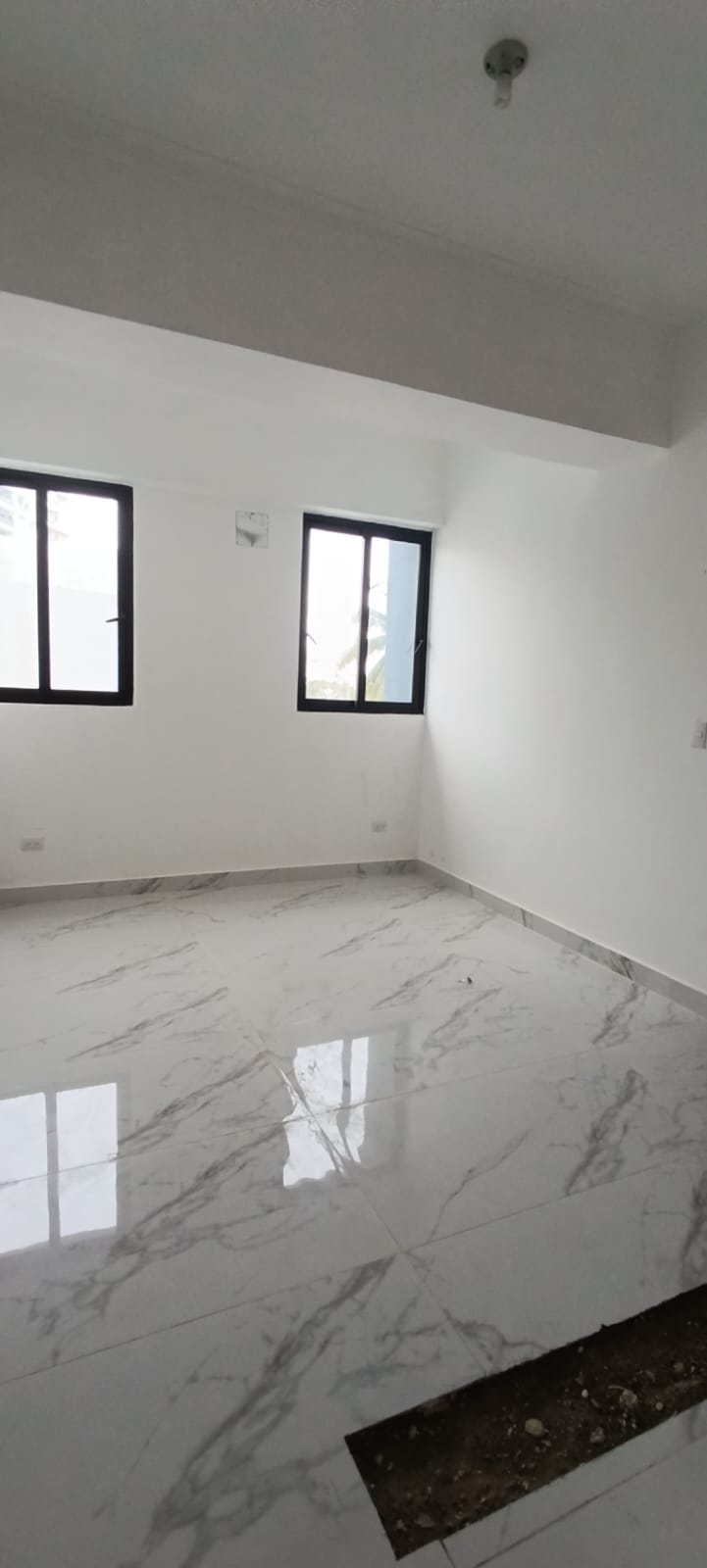 apartamentos - Los Cacicazgos Lujoso Apartamento acabados de 1ra  3