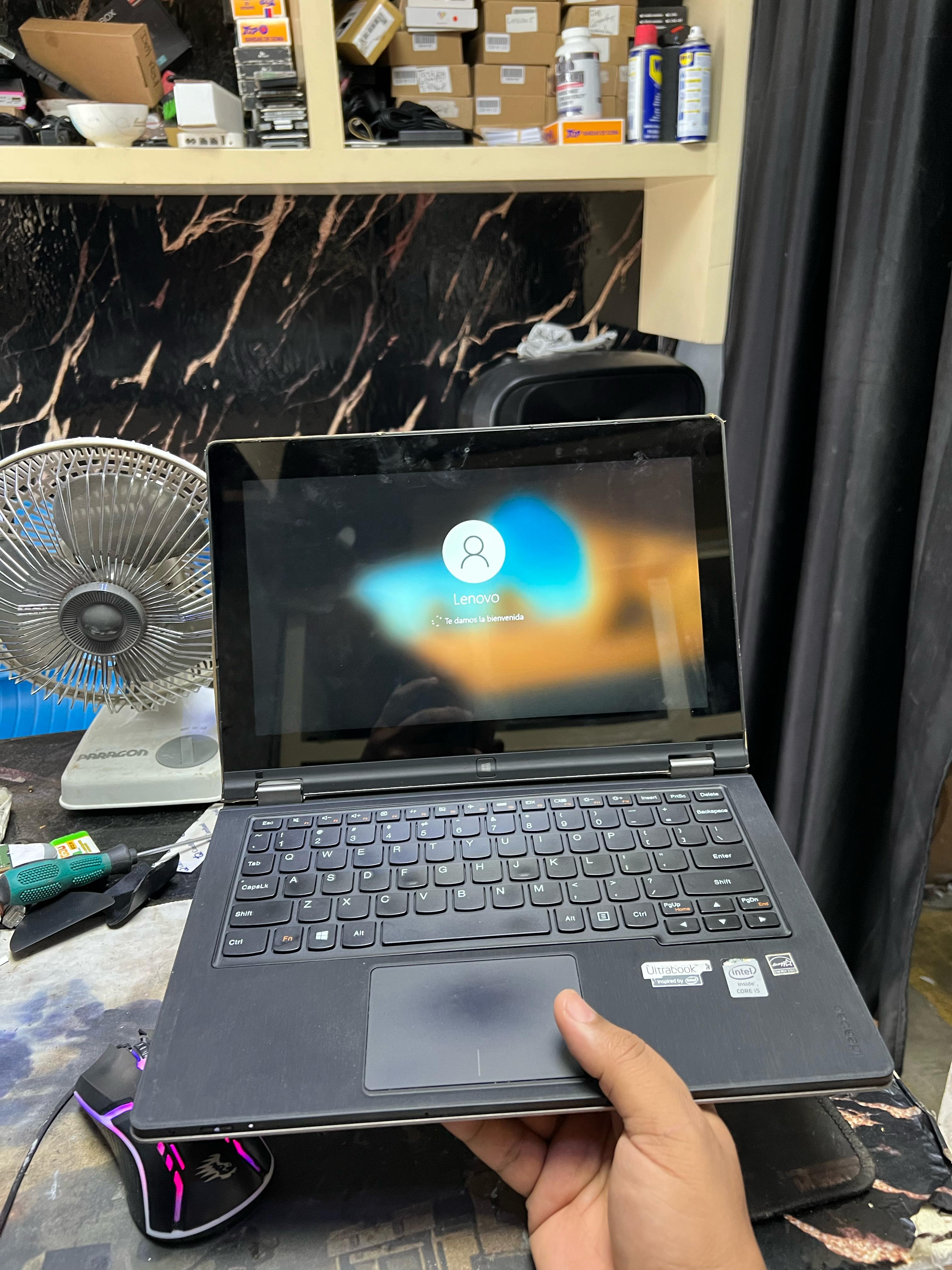 computadoras y laptops - RD$7,950 Lenovo Yoga 2 