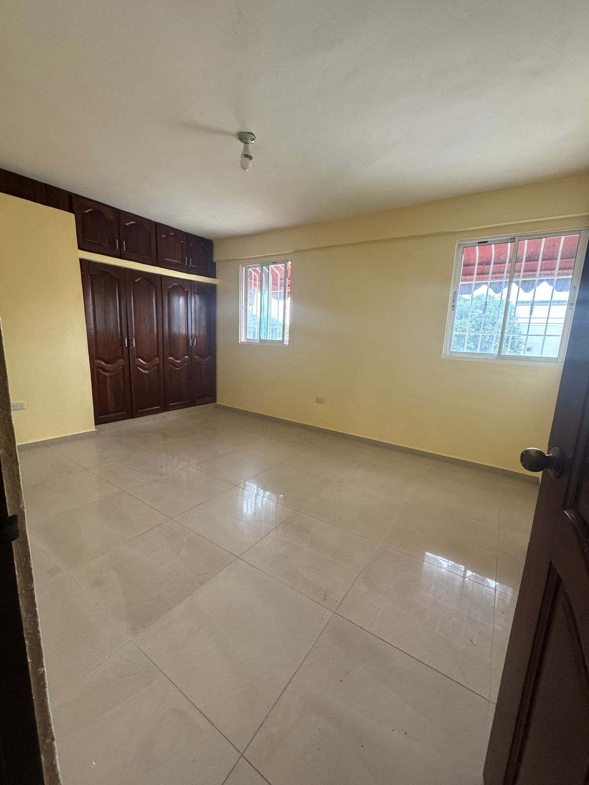 apartamentos - Se alquila apartamento en Santo Domingo Este  3